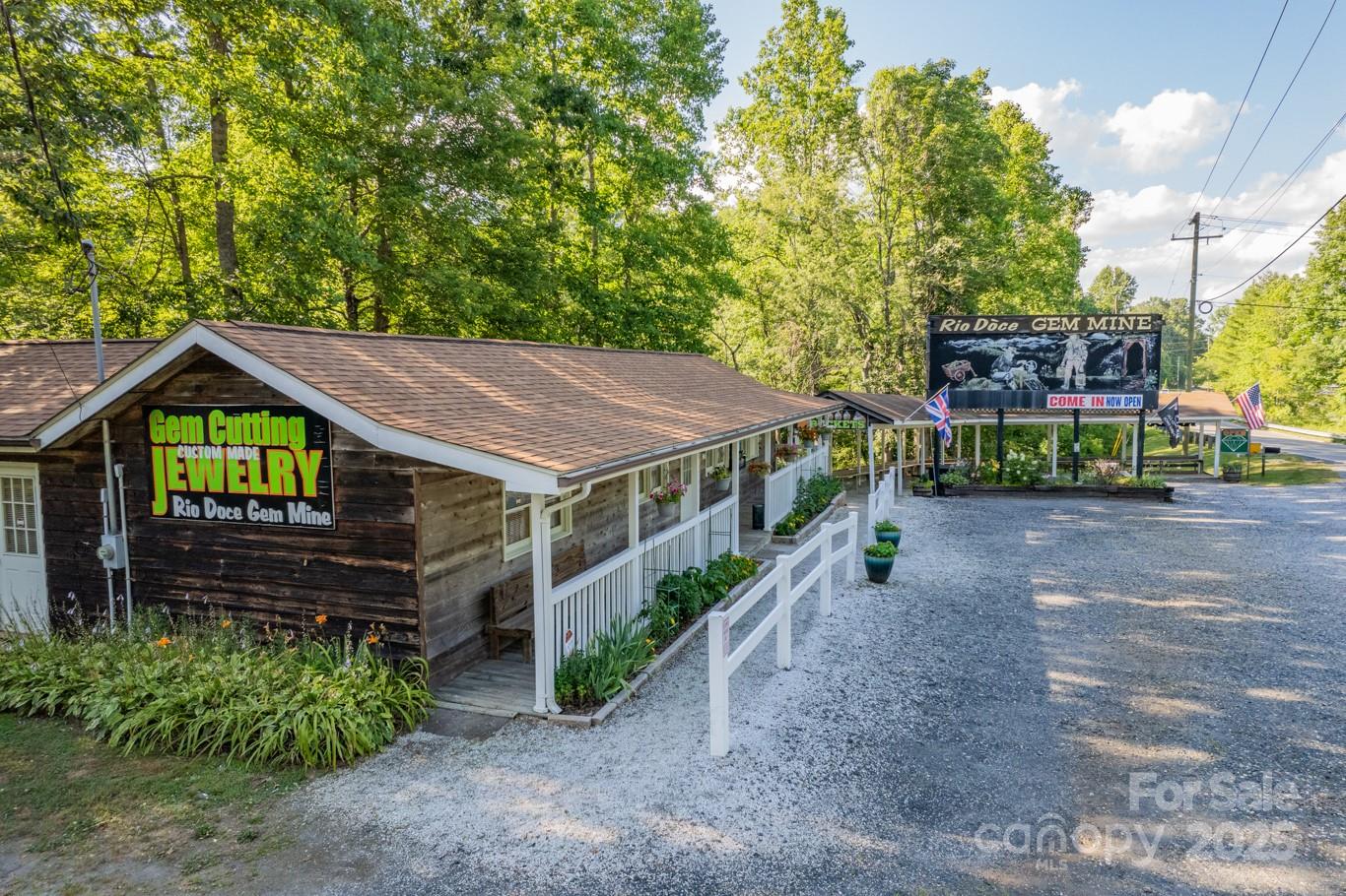 14622 226 Highway Property Photo 2