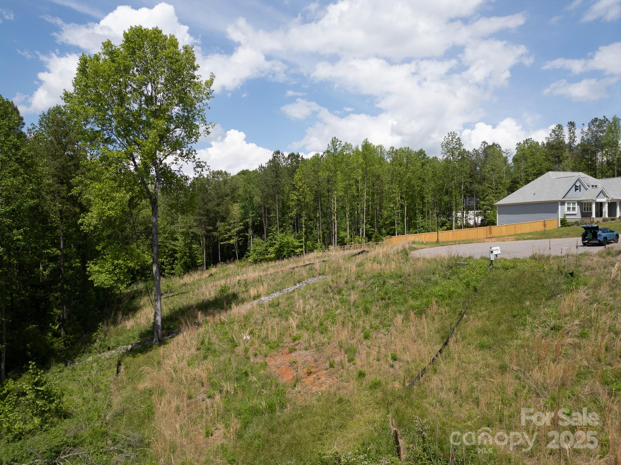 125 Spring View Lane Property Photo 4