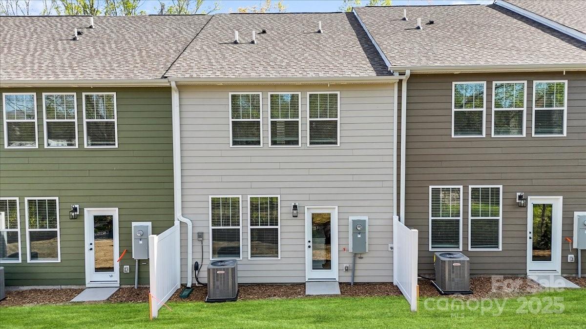 10 Moon Haven Way Property Photo 3