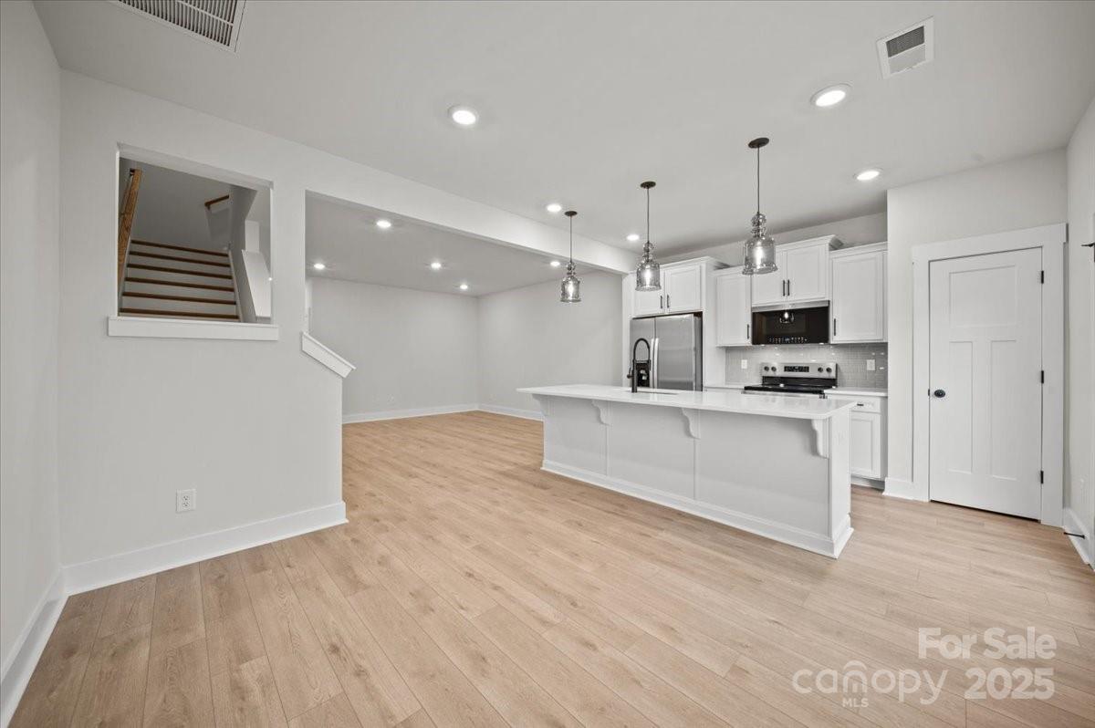 10 Moon Haven Way Property Photo 8