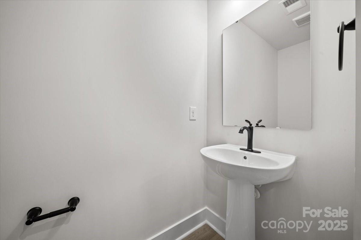 10 Moon Haven Way Property Photo 12