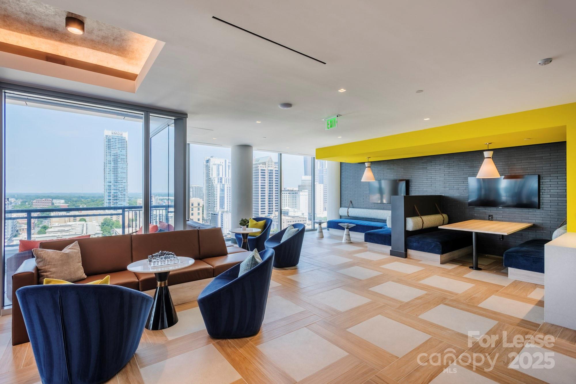 401 S Graham Street 1b Property Photo 11