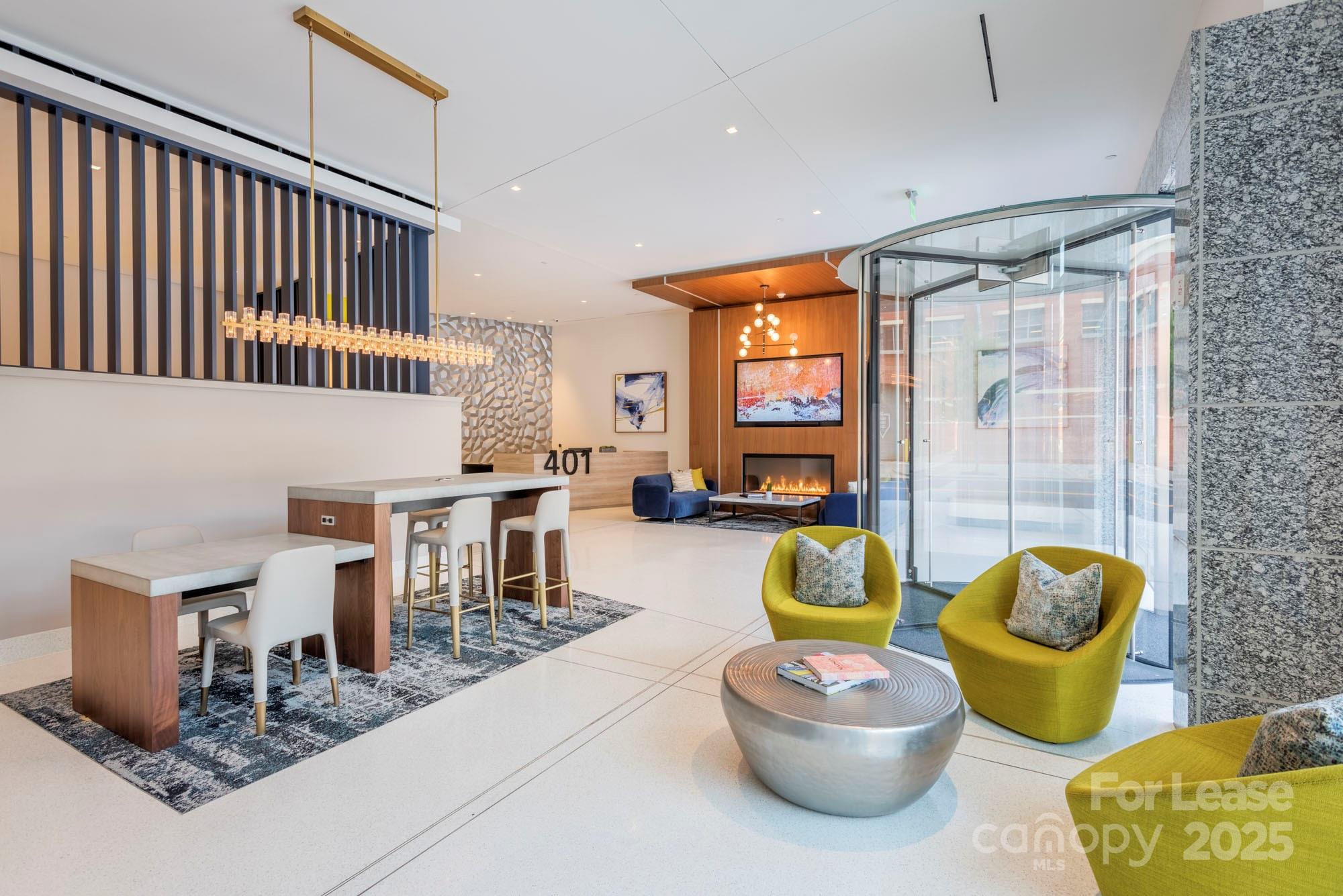 401 S Graham Street 1b Property Photo 12