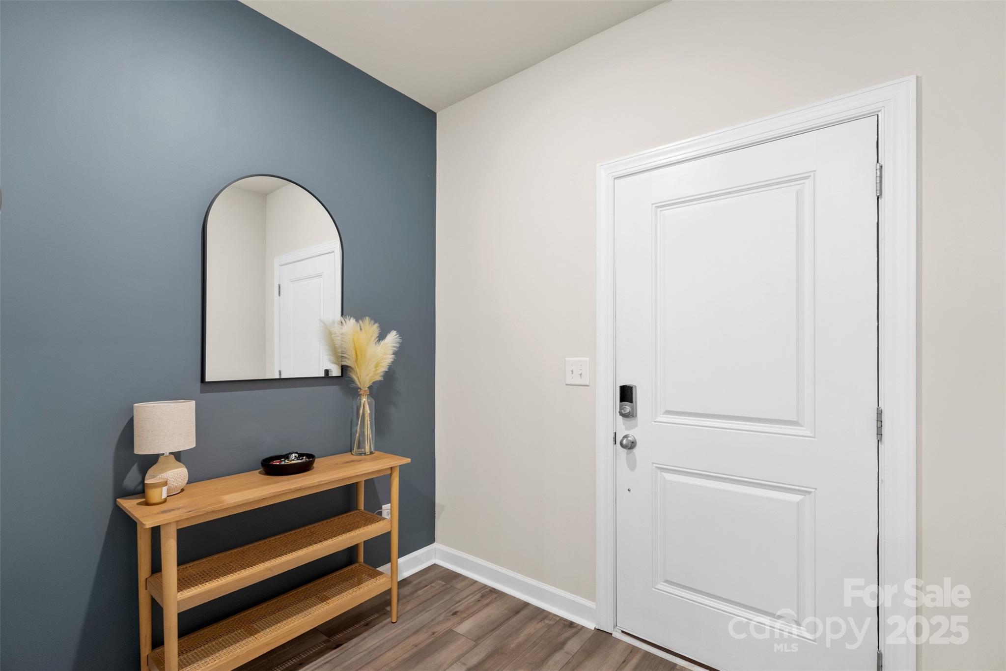 518 Tayberry Lane Property Photo 4