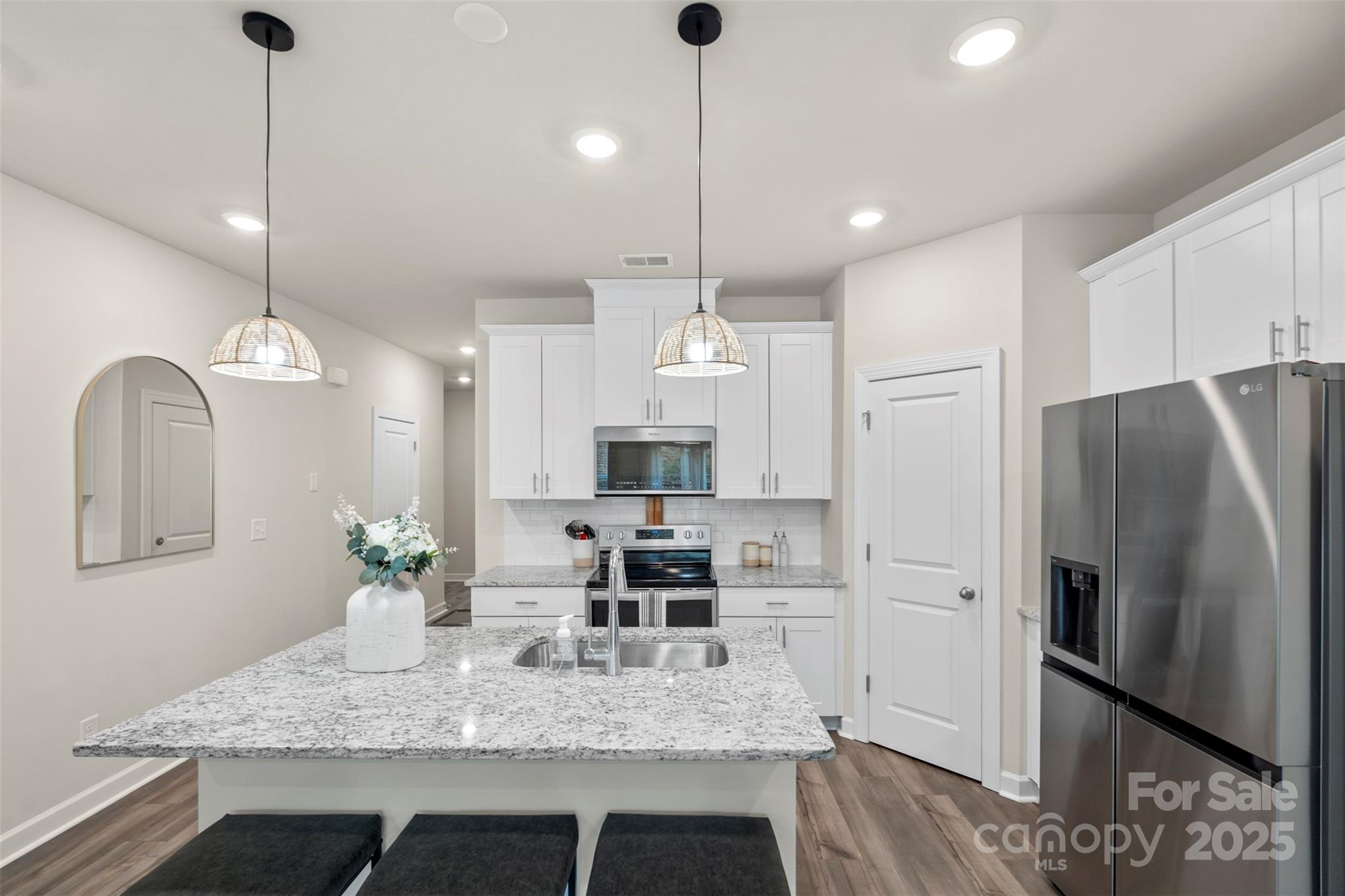 518 Tayberry Lane Property Photo 9