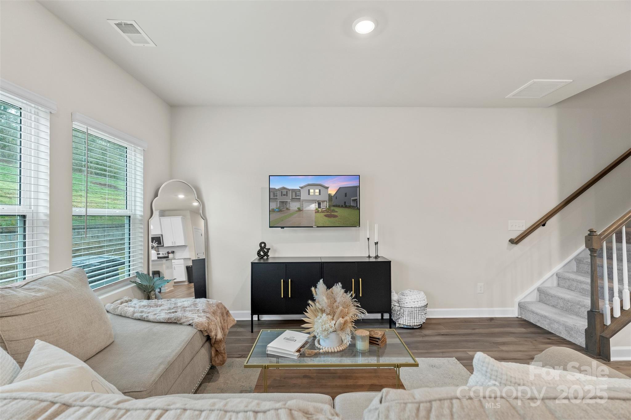 518 Tayberry Lane Property Photo 15