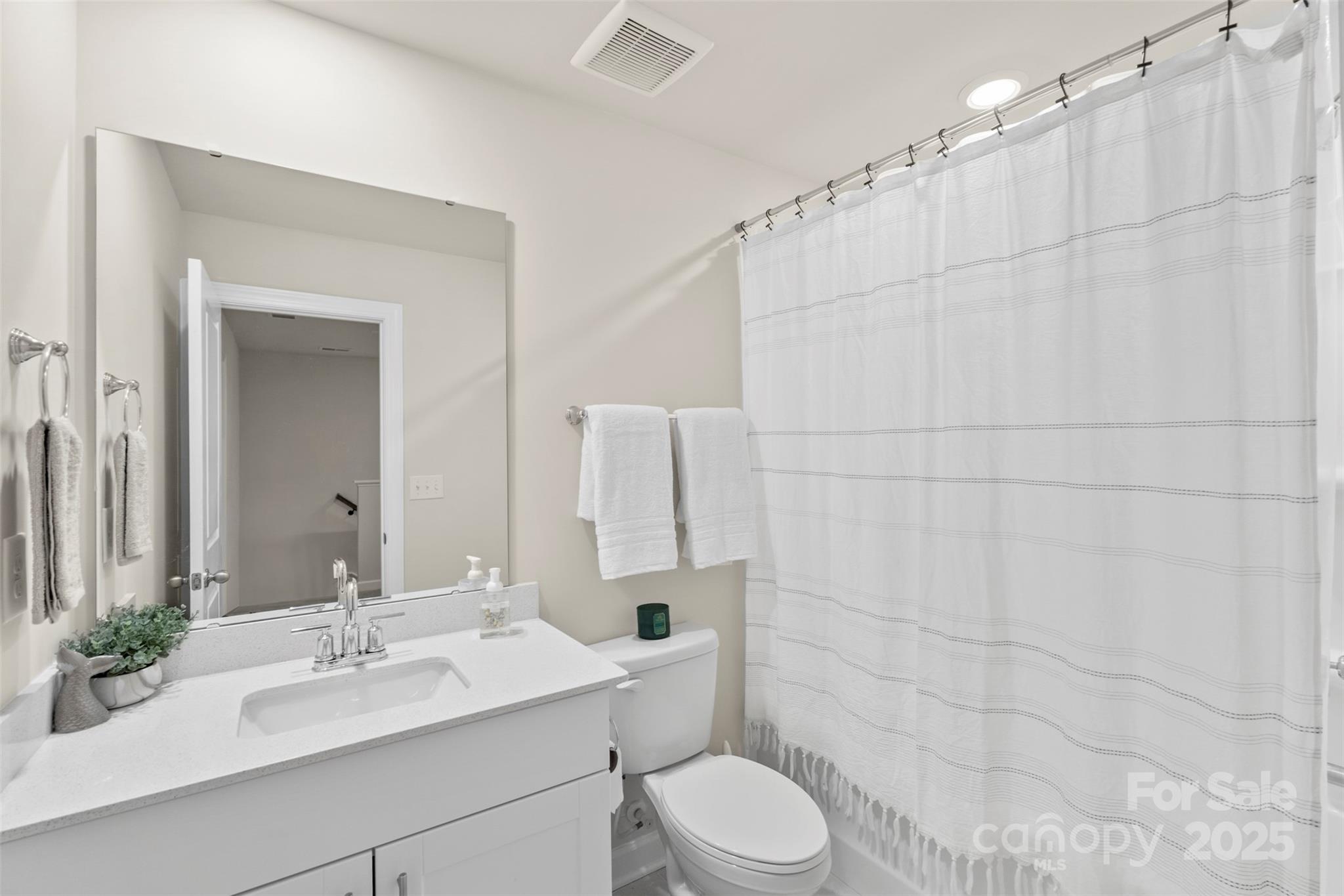 518 Tayberry Lane Property Photo 33