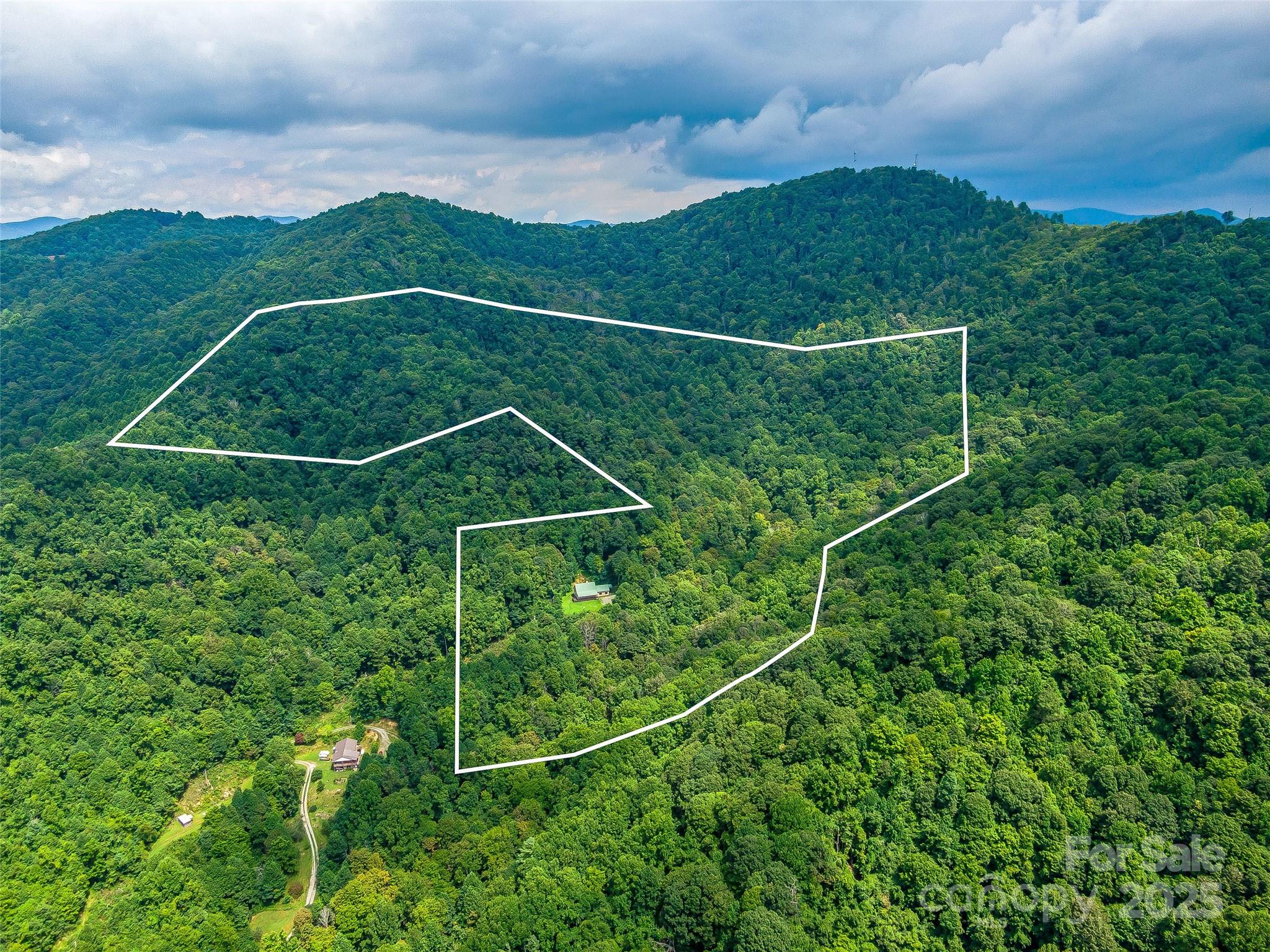 600 Charisma Drive Property Photo 4