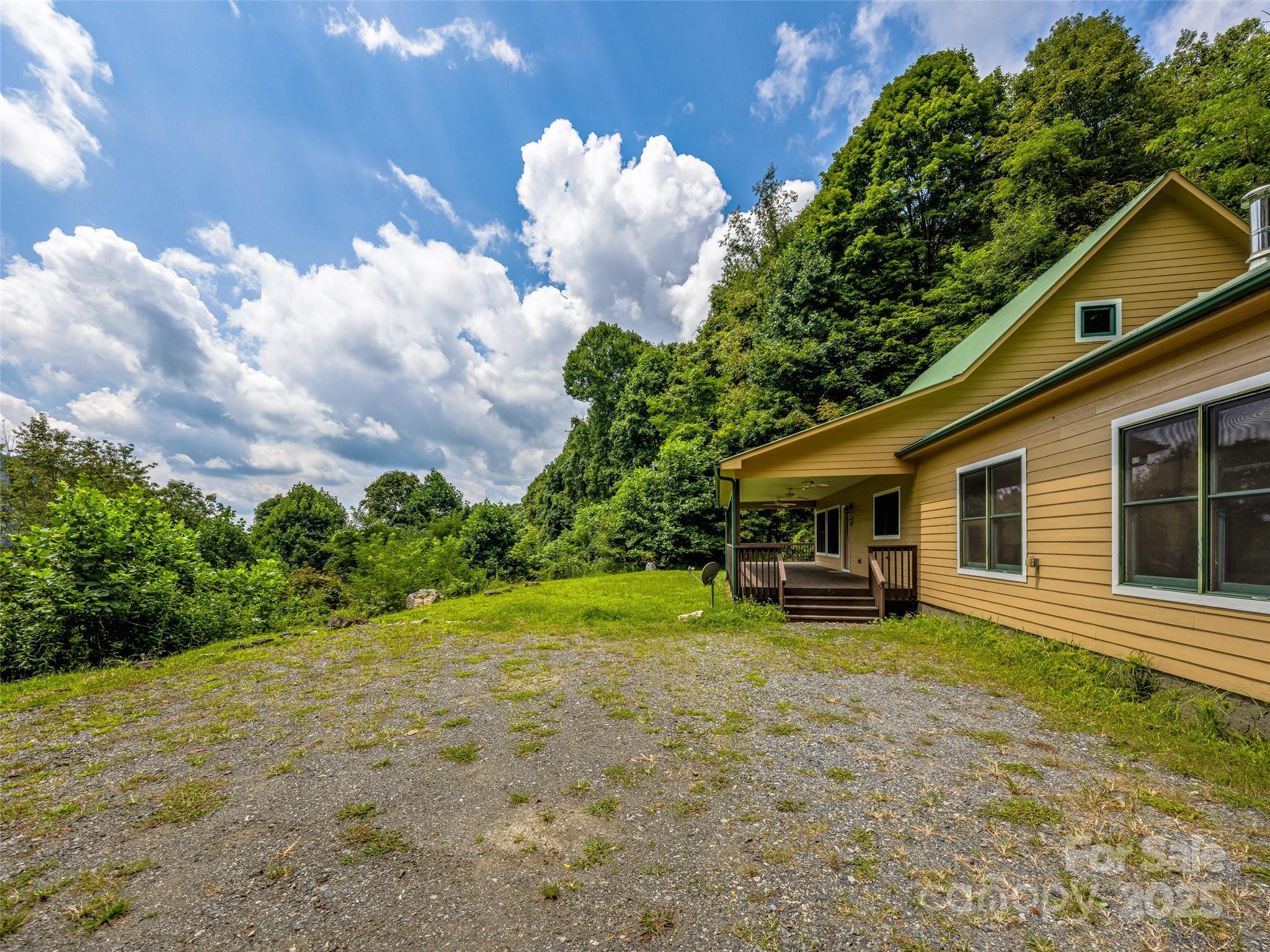 600 Charisma Drive Property Photo 9