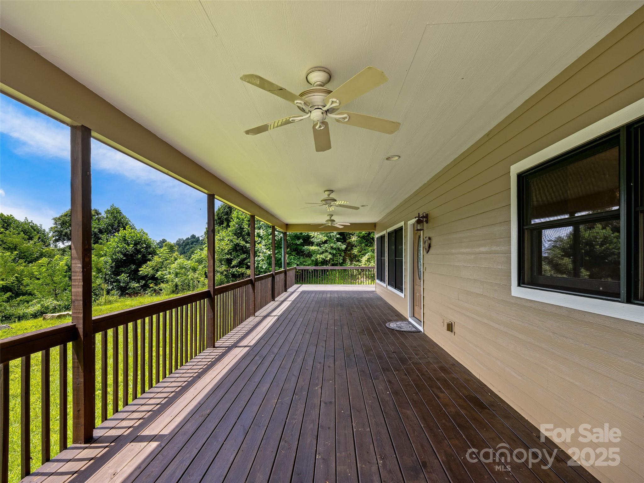 600 Charisma Drive Property Photo 11