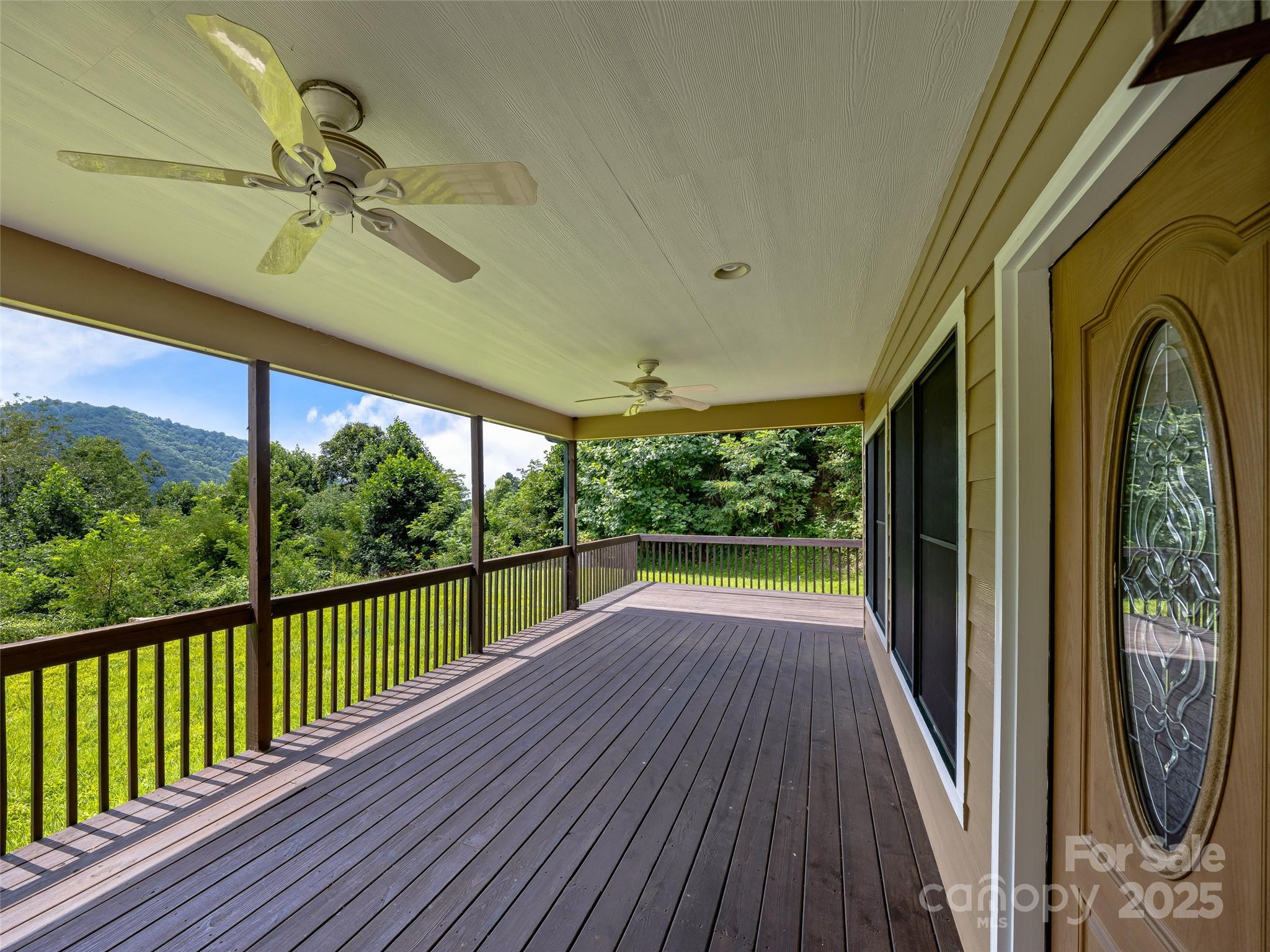 600 Charisma Drive Property Photo 14