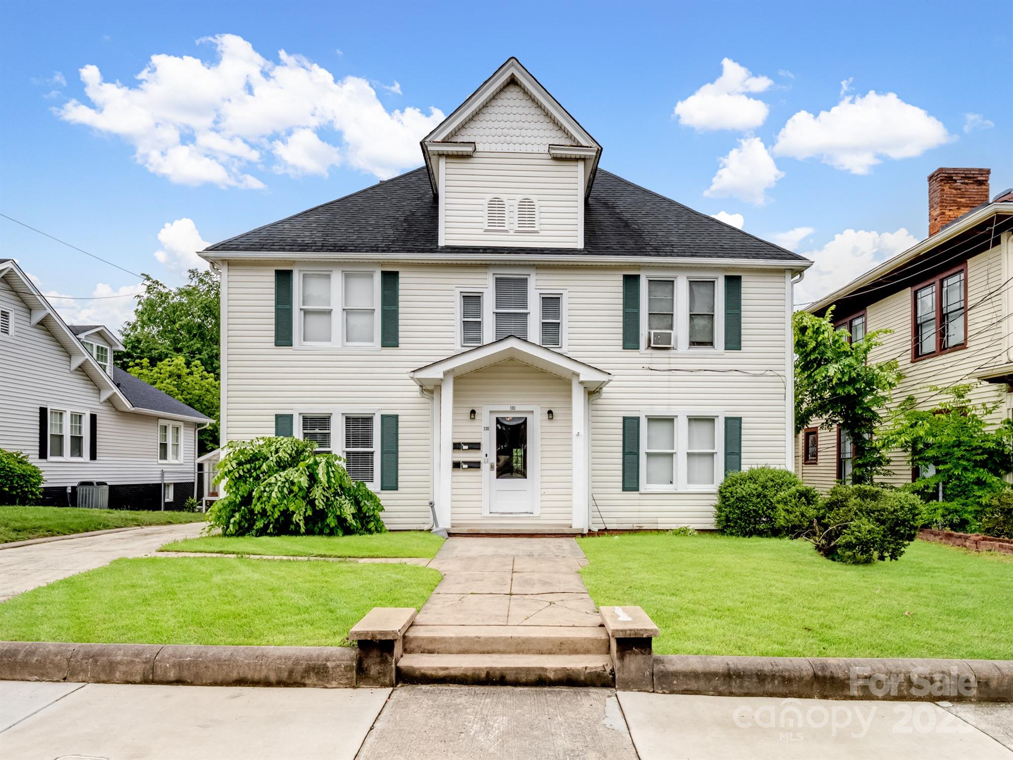 130 Spring Street Property Photo 1
