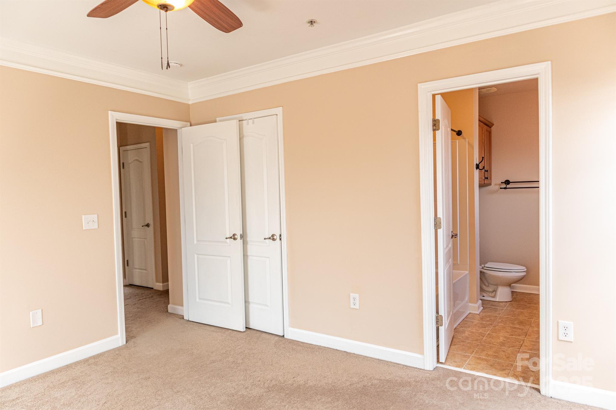 2092 Ayrsley Town Boulevard Property Photo 9