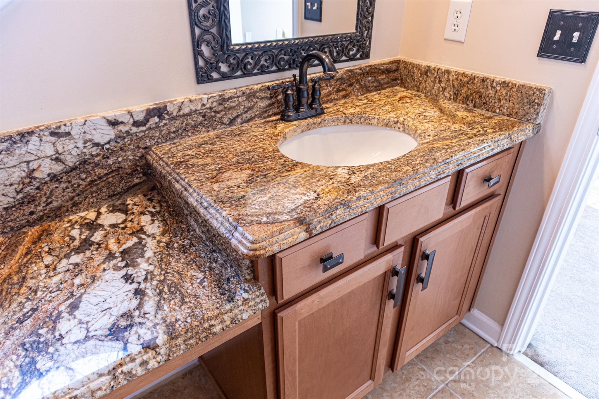 2092 Ayrsley Town Boulevard Property Photo 16