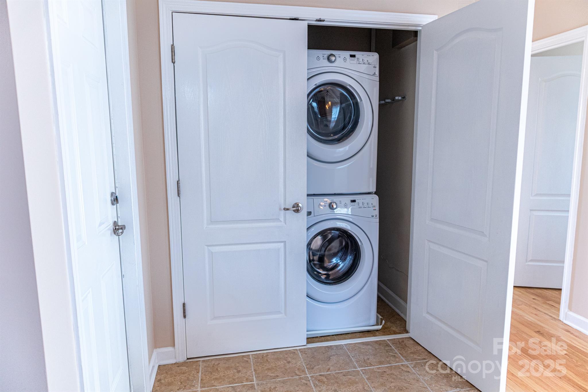 2092 Ayrsley Town Boulevard Property Photo 17