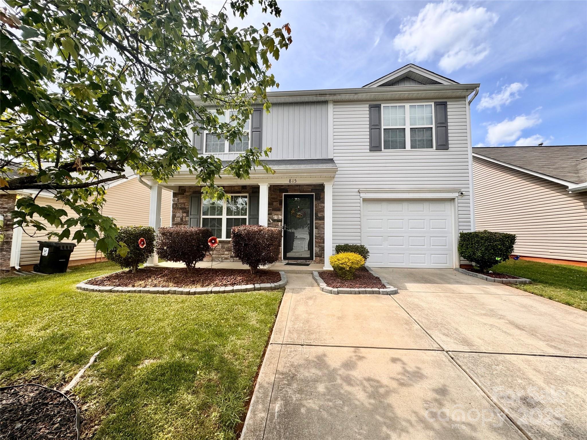 815 Fescue Court Property Photo