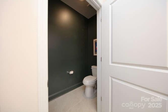 4245 Millstream Road Property Photo 28