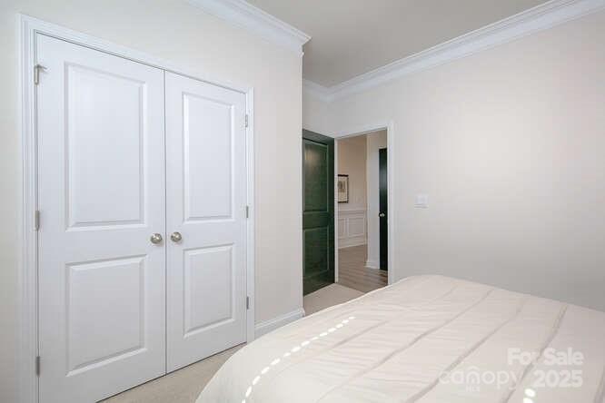 4245 Millstream Road Property Photo 33