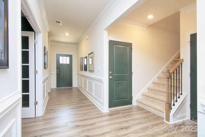 4245 Millstream Road Property Photo 36