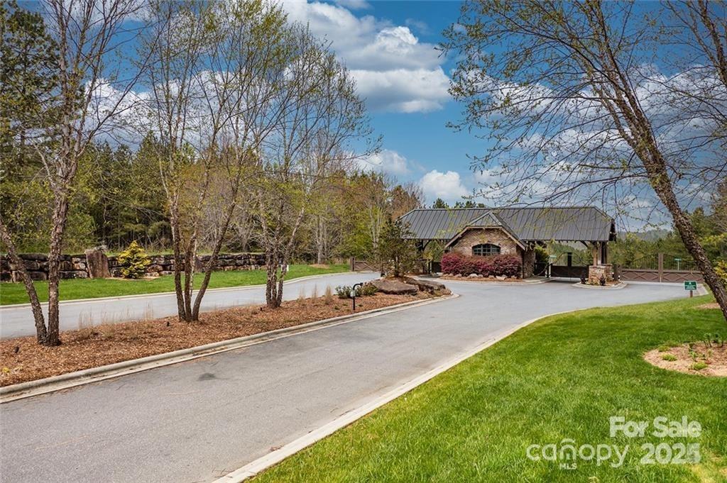 193, 199 Table Rock Trace 129, 130 Property Photo 12