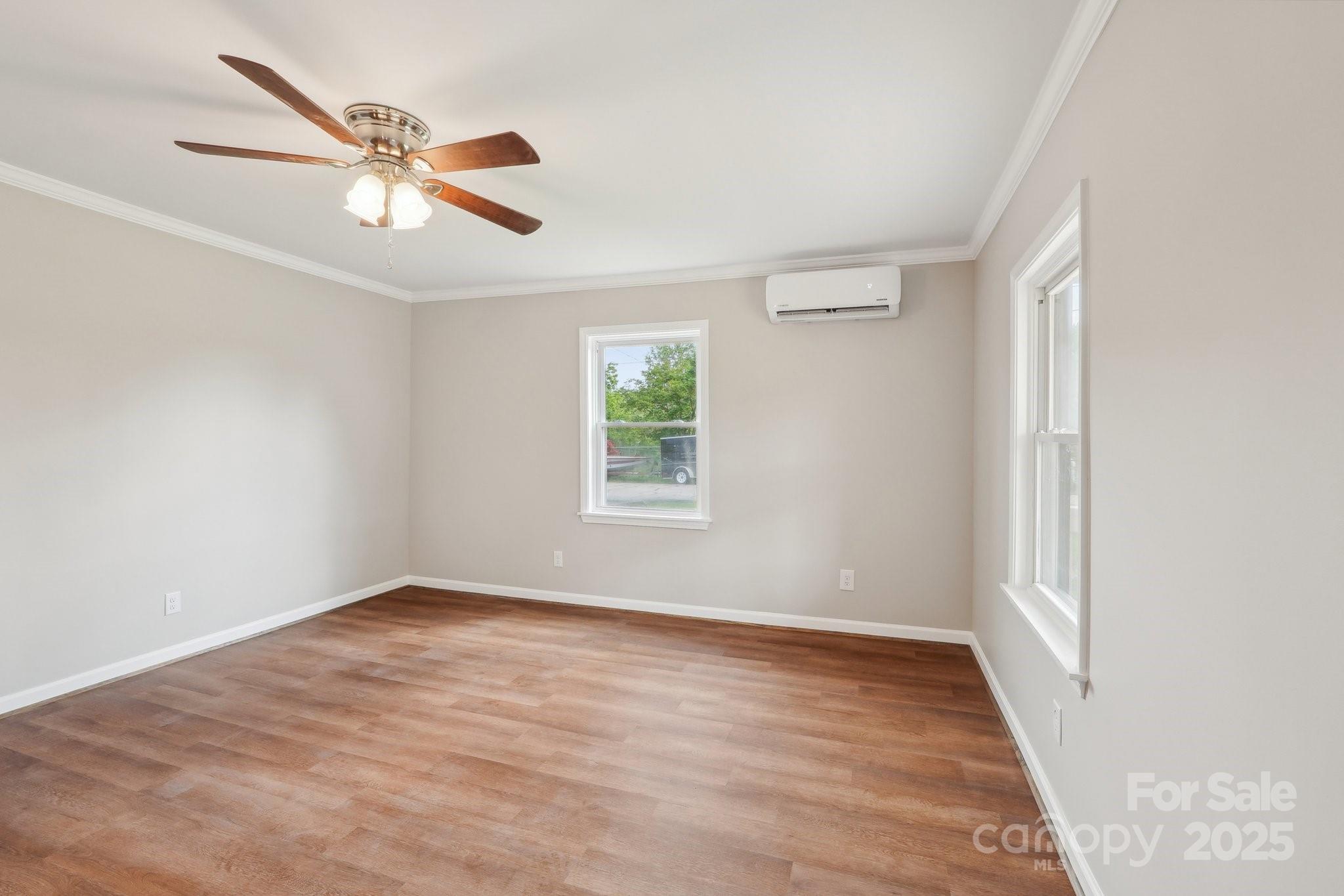 10 Lake Street Property Photo 11