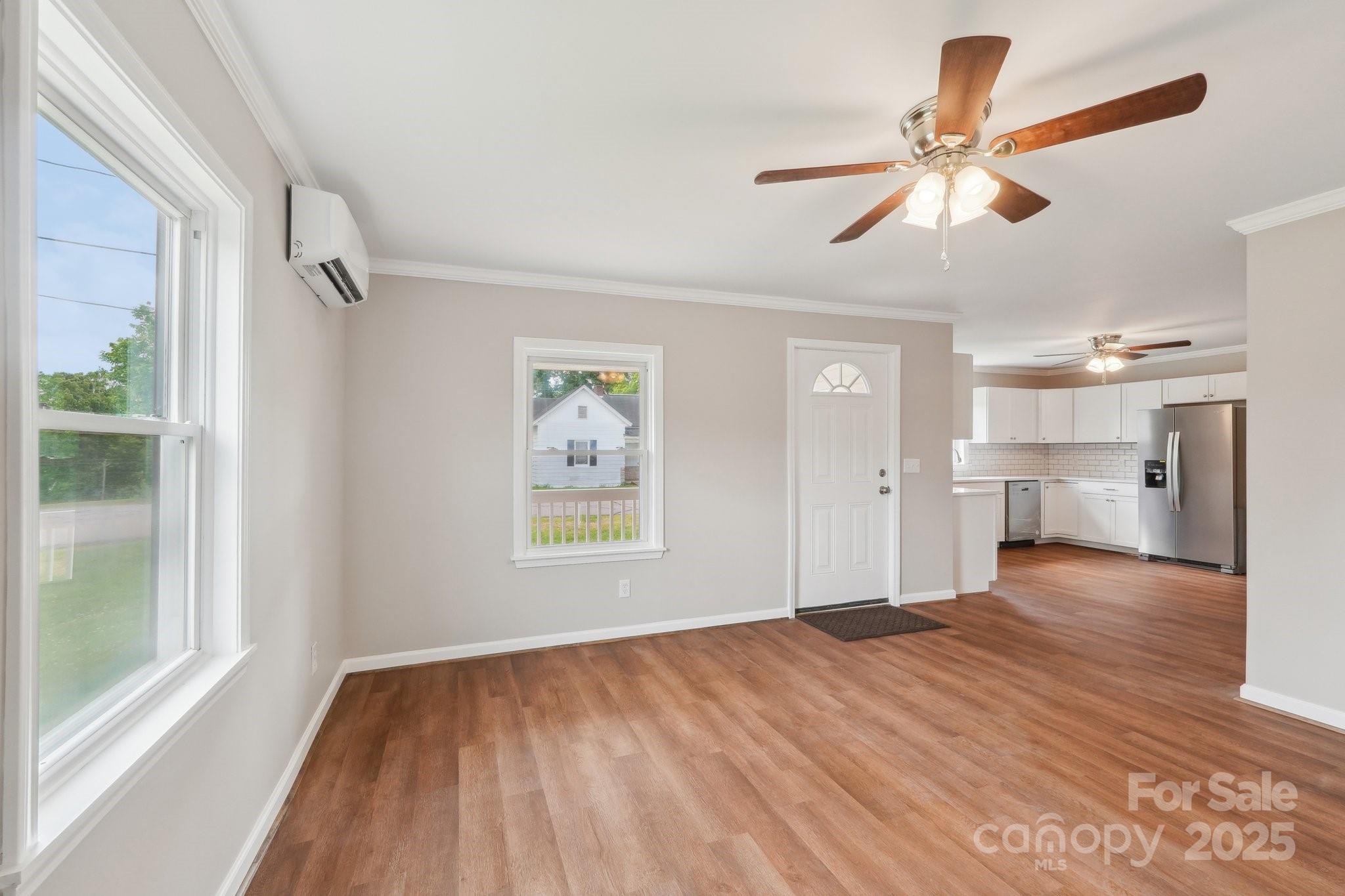 10 Lake Street Property Photo 12