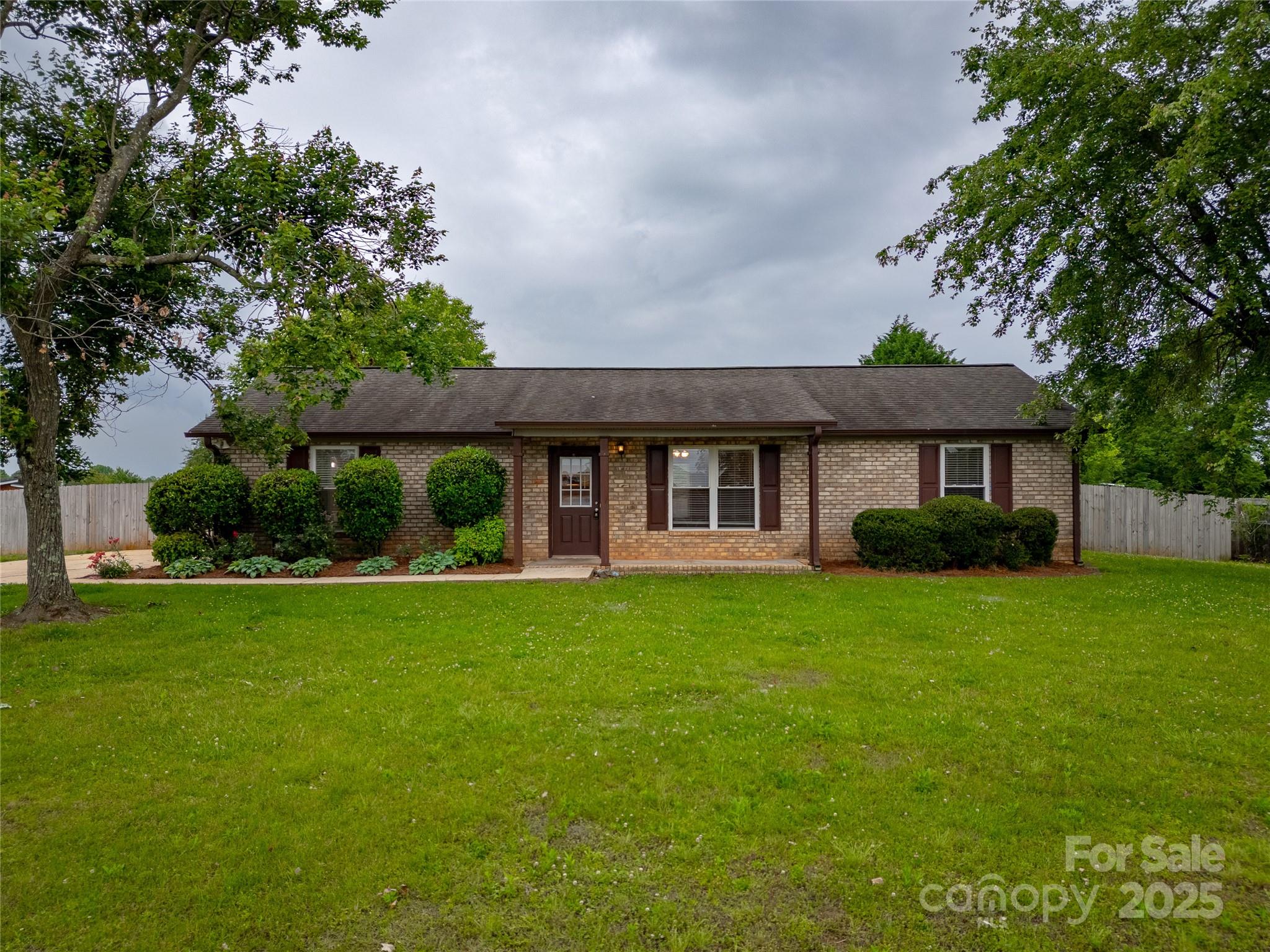 133 Pheasant Run Road Property Photo 1