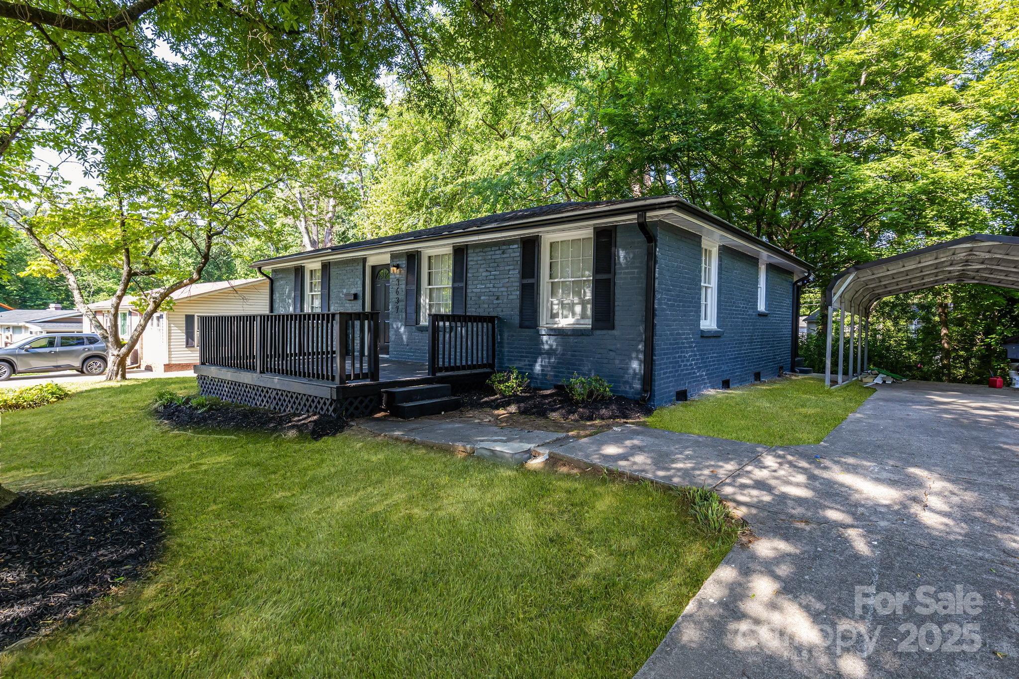 3637 Glenville Avenue Property Photo 20