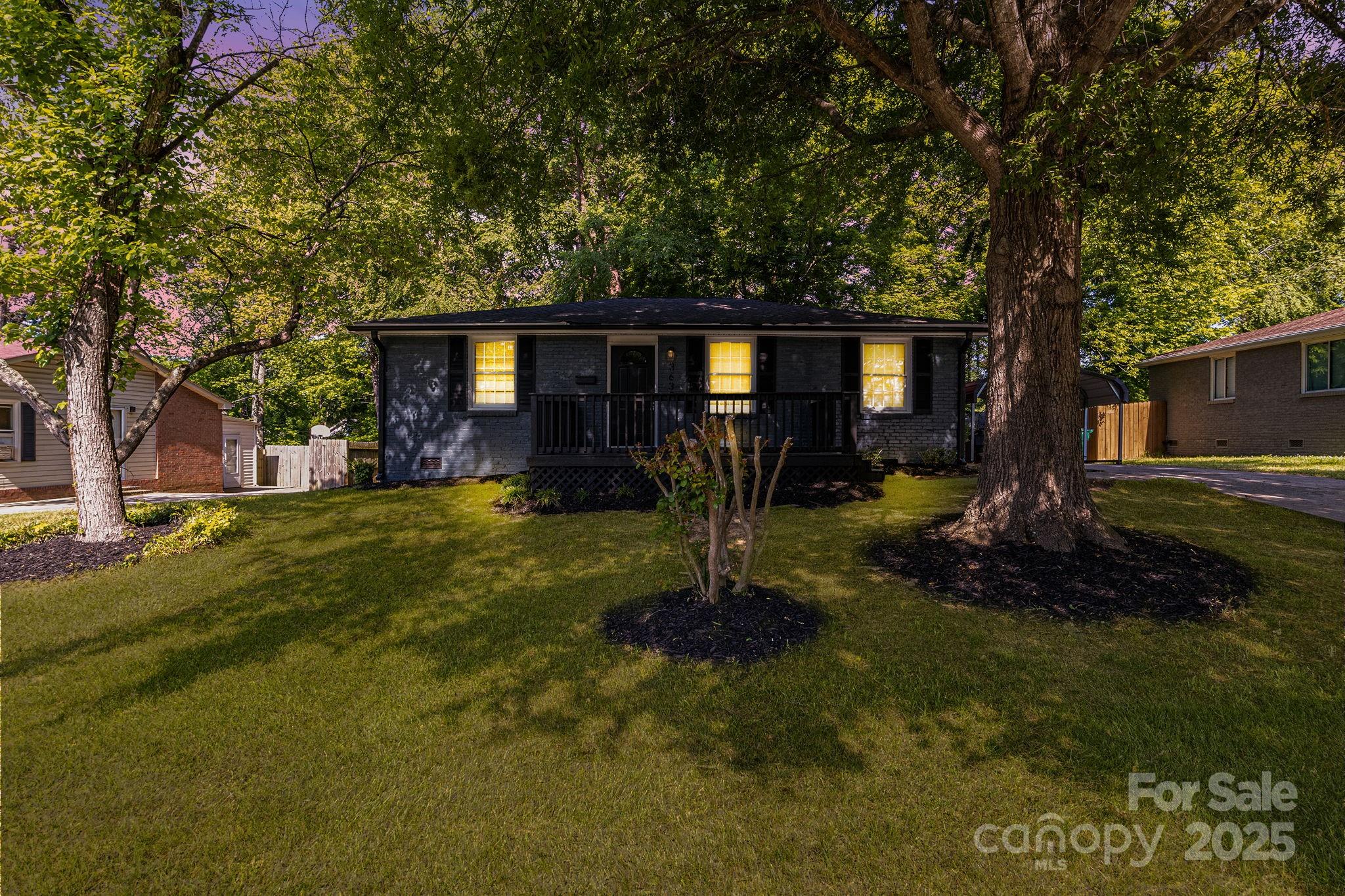 3637 Glenville Avenue Property Photo 21