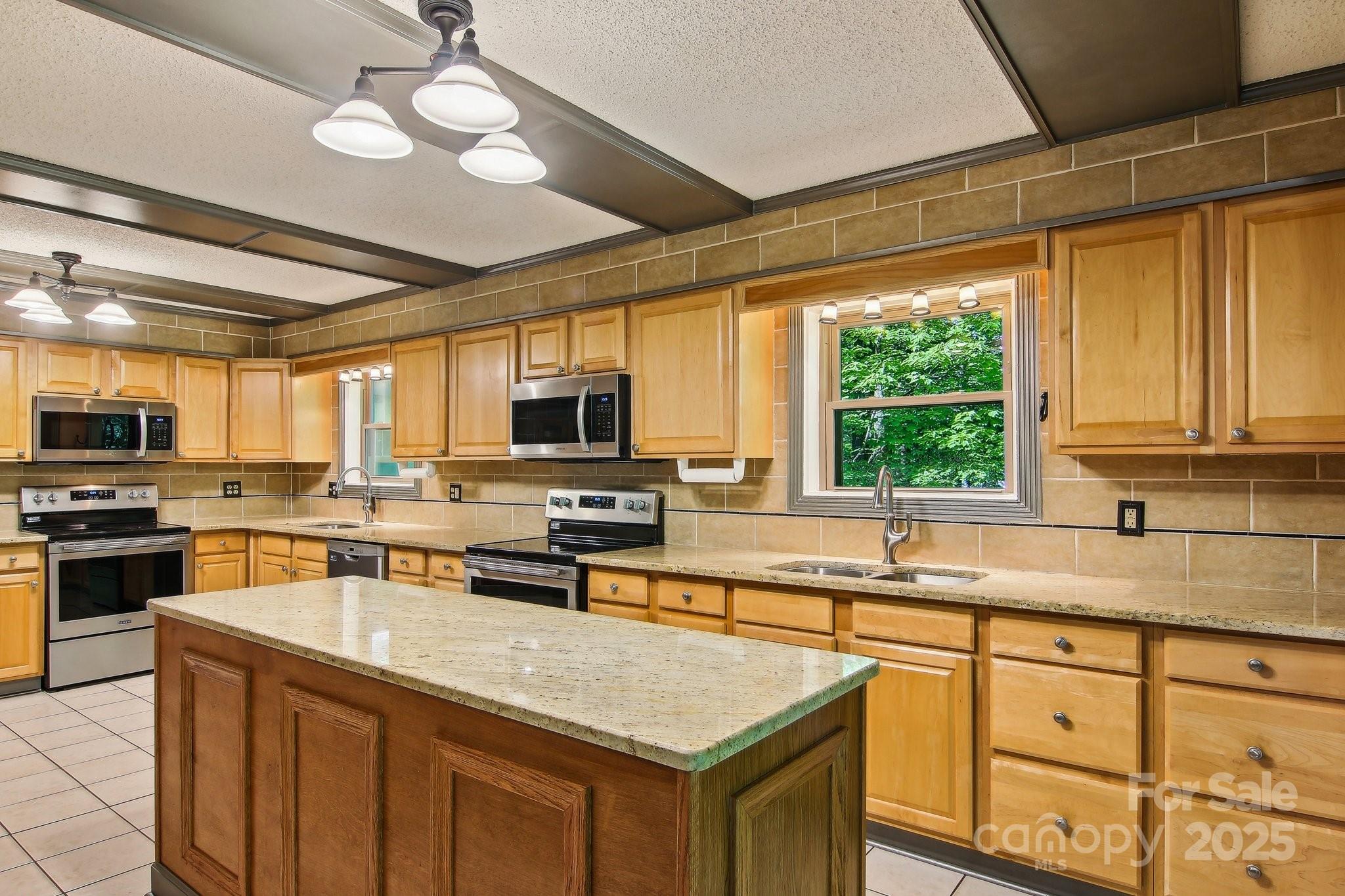 50 Whiskey Creek Road Property Photo 11