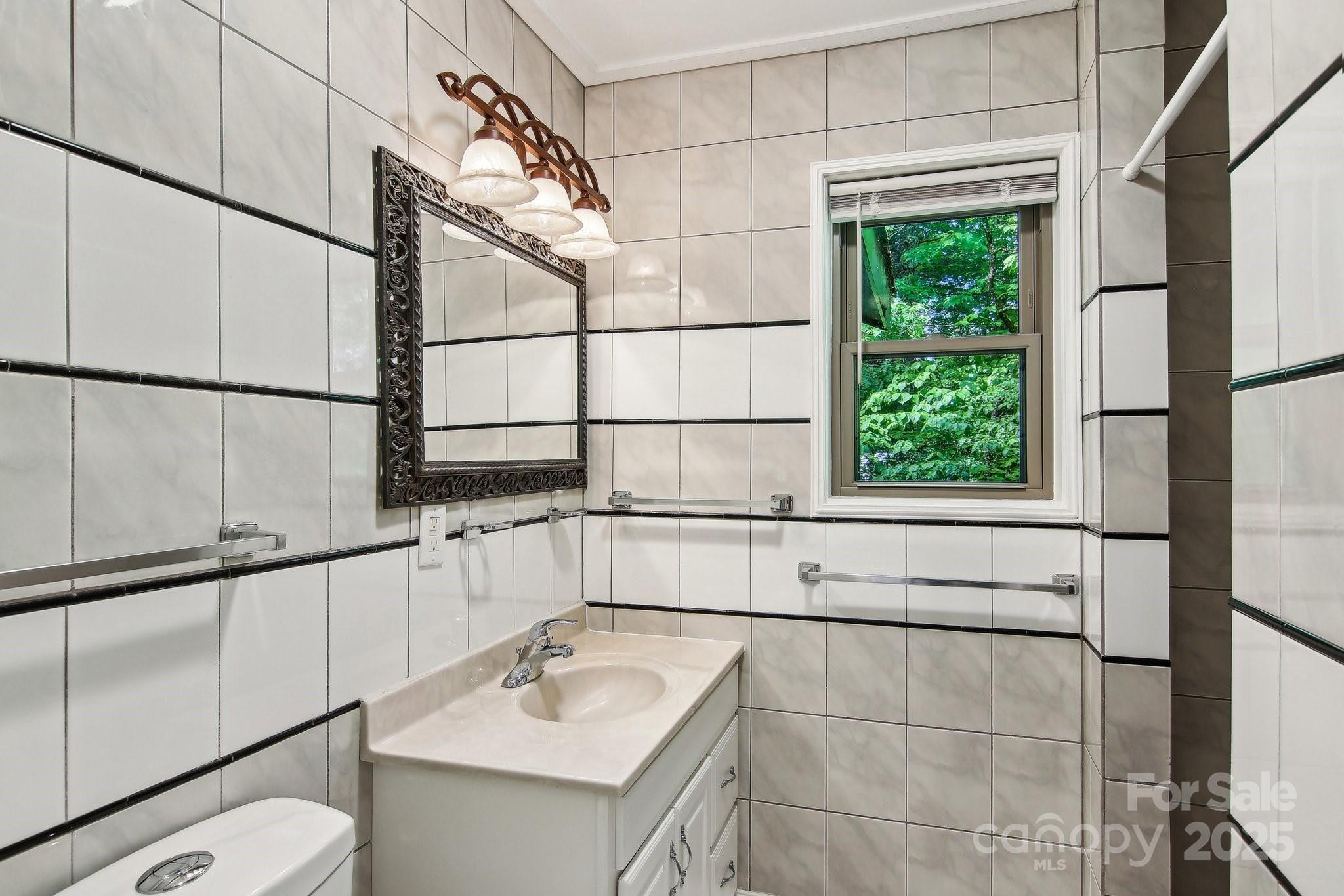 50 Whiskey Creek Road Property Photo 17