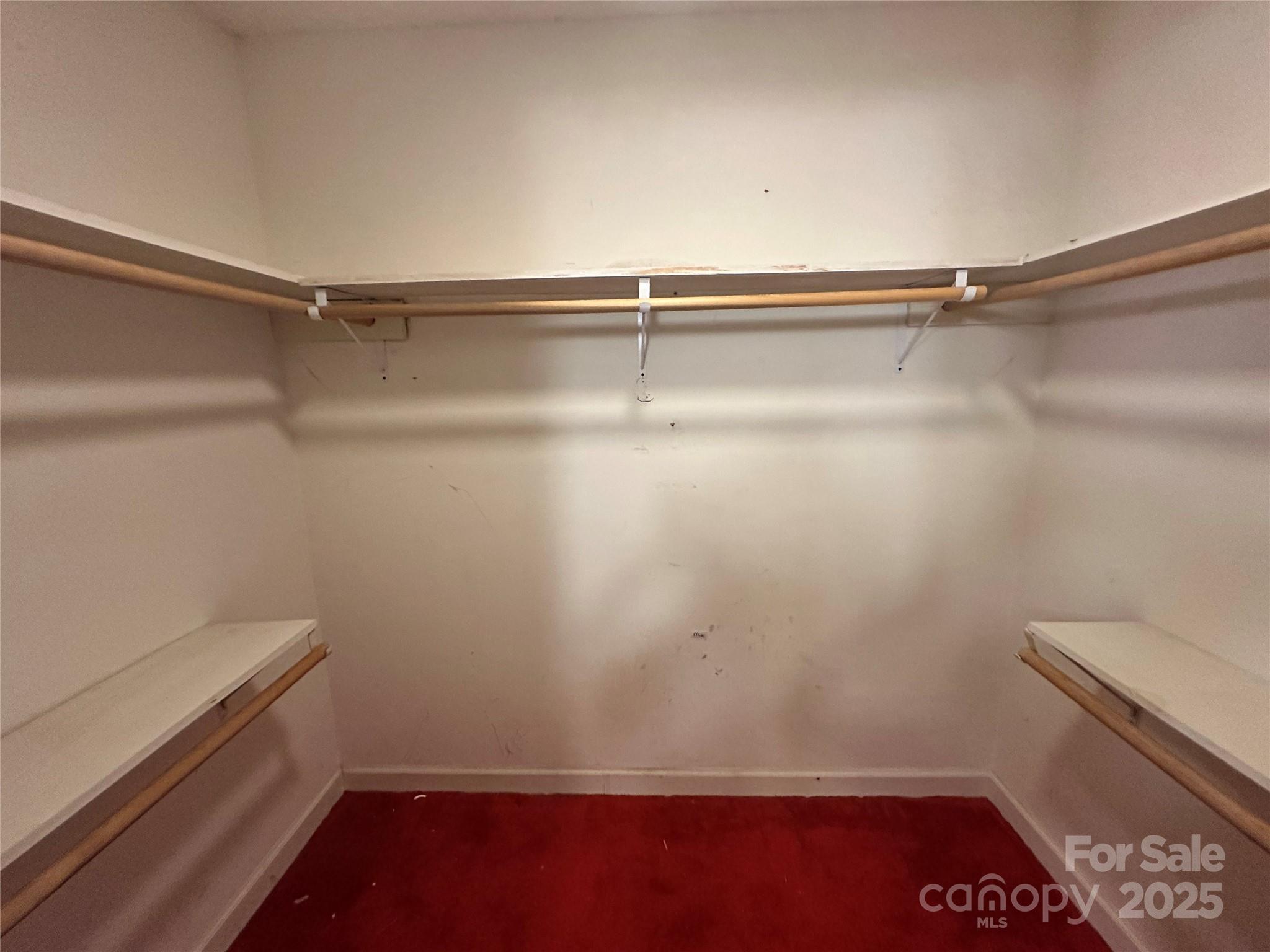 5495 Valley Run Street Property Photo 5