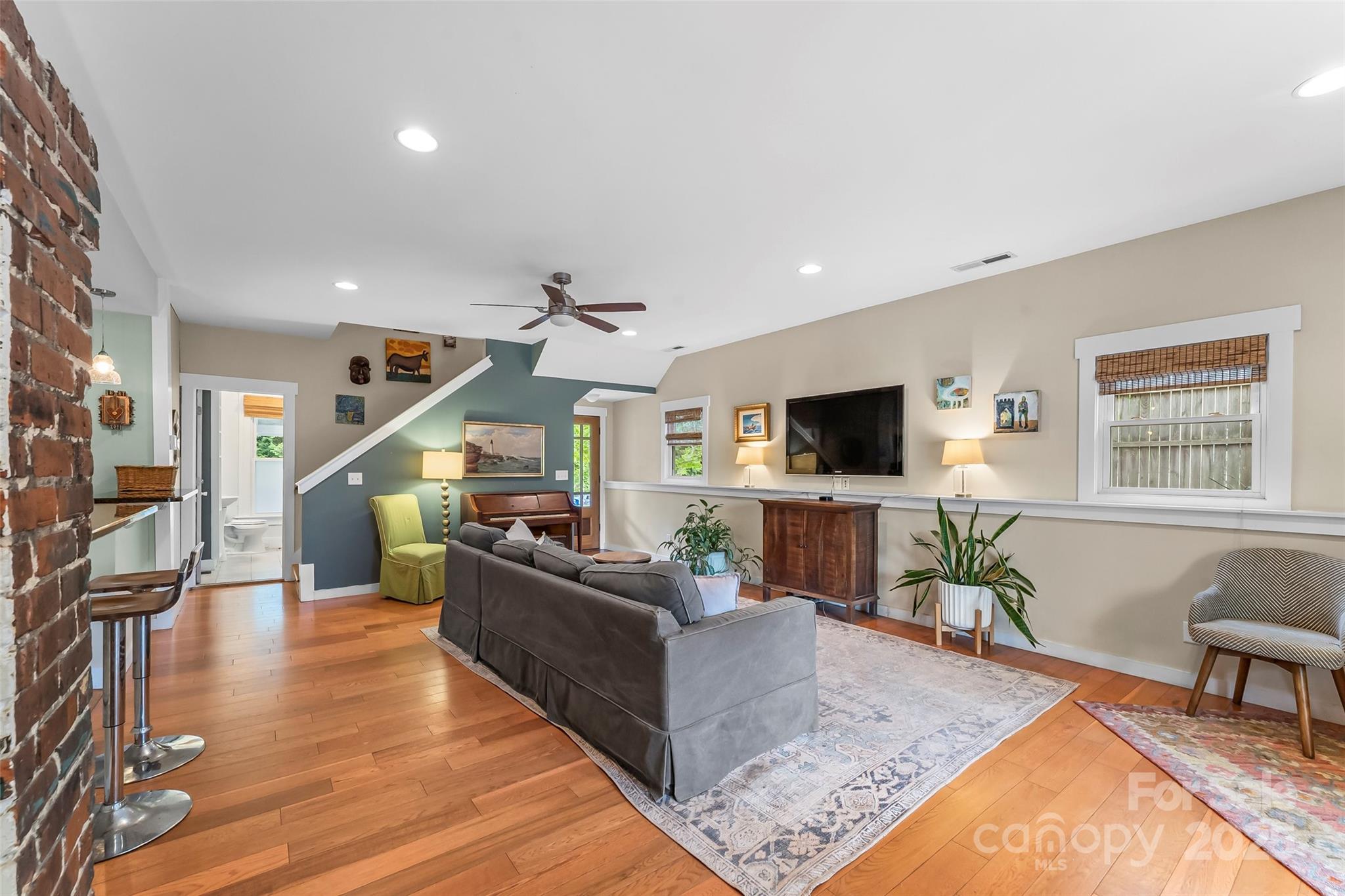 15 Forsythe Street Property Photo 7