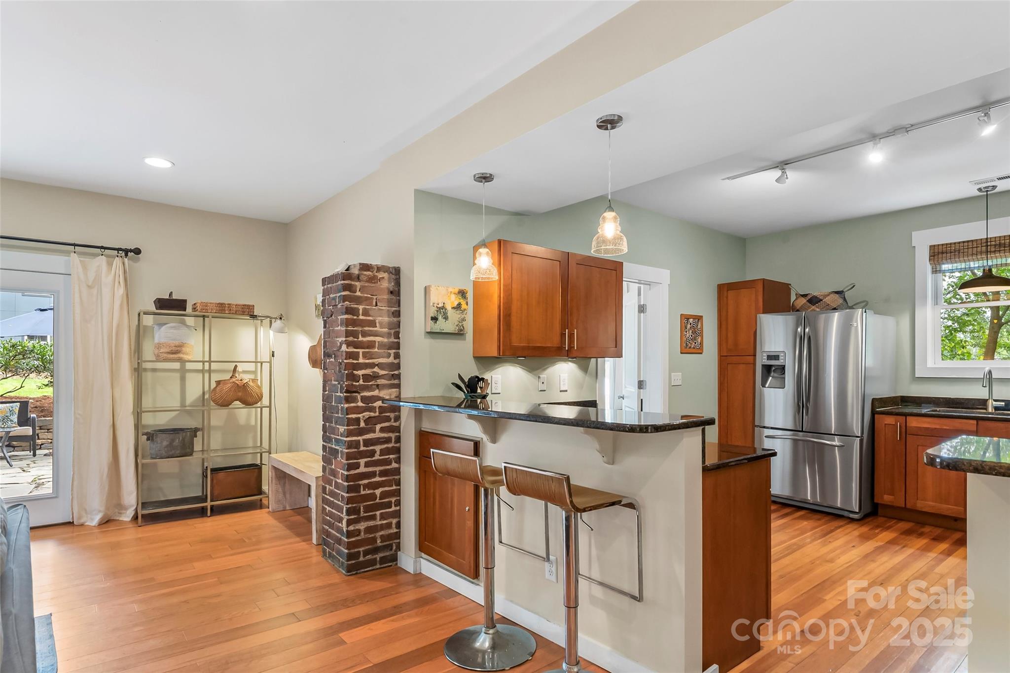 15 Forsythe Street Property Photo 9