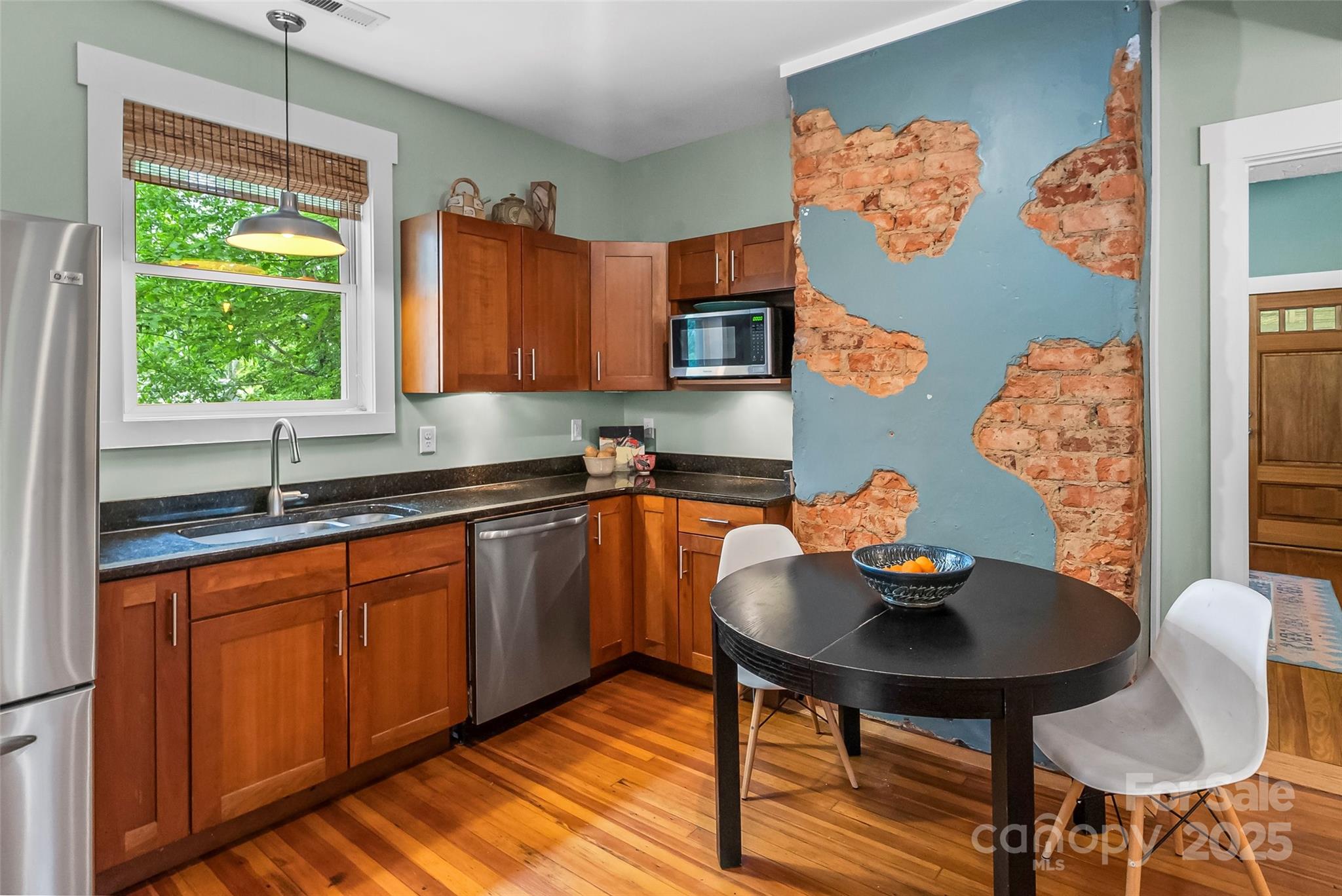 15 Forsythe Street Property Photo 11