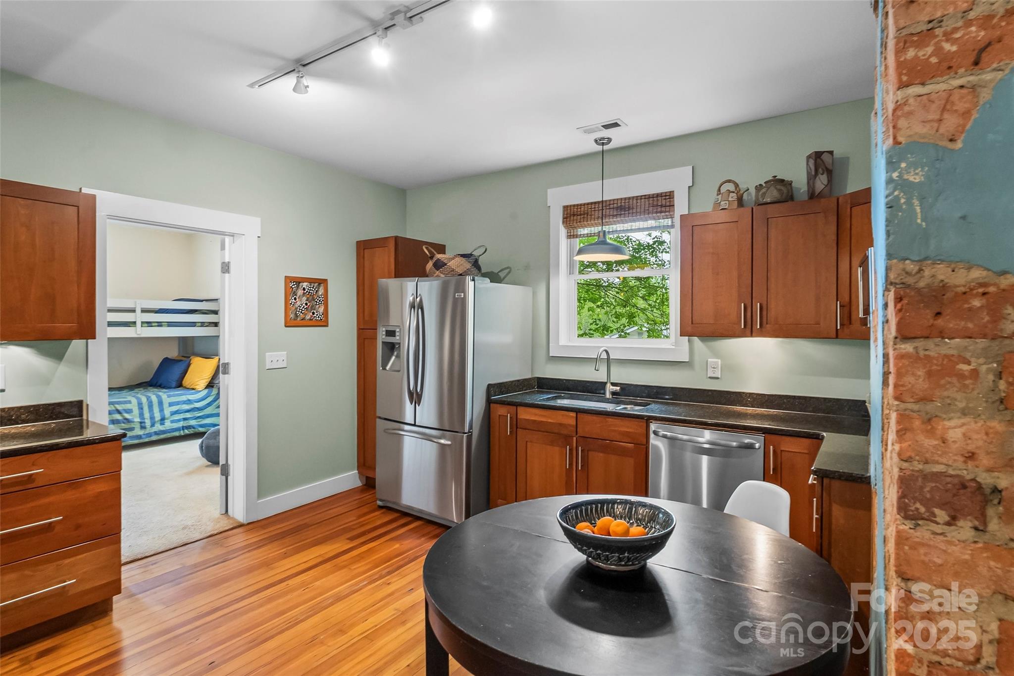 15 Forsythe Street Property Photo 12