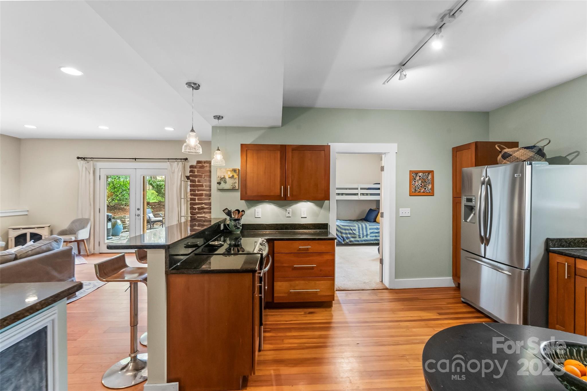 15 Forsythe Street Property Photo 13