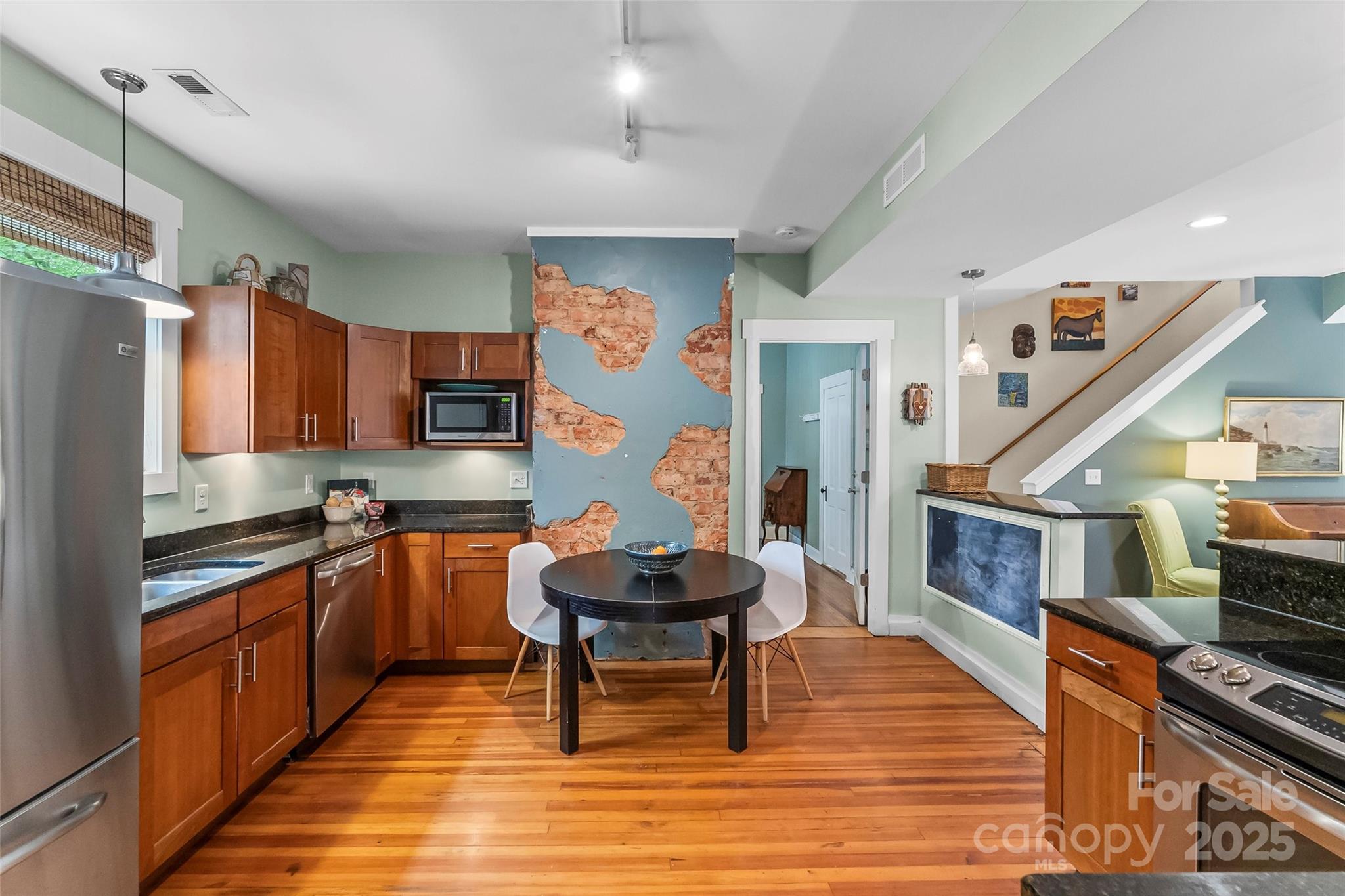 15 Forsythe Street Property Photo 14