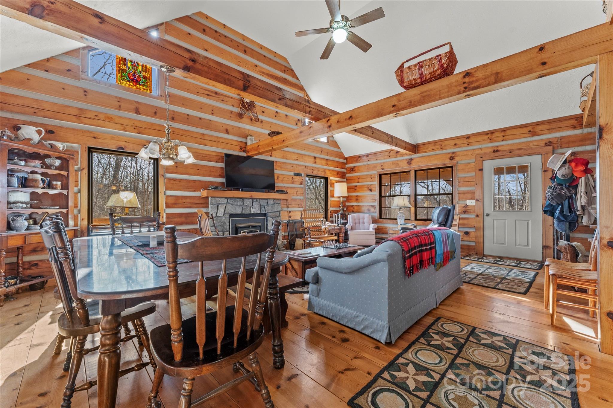 178 Tablerock Drive Property Photo 11