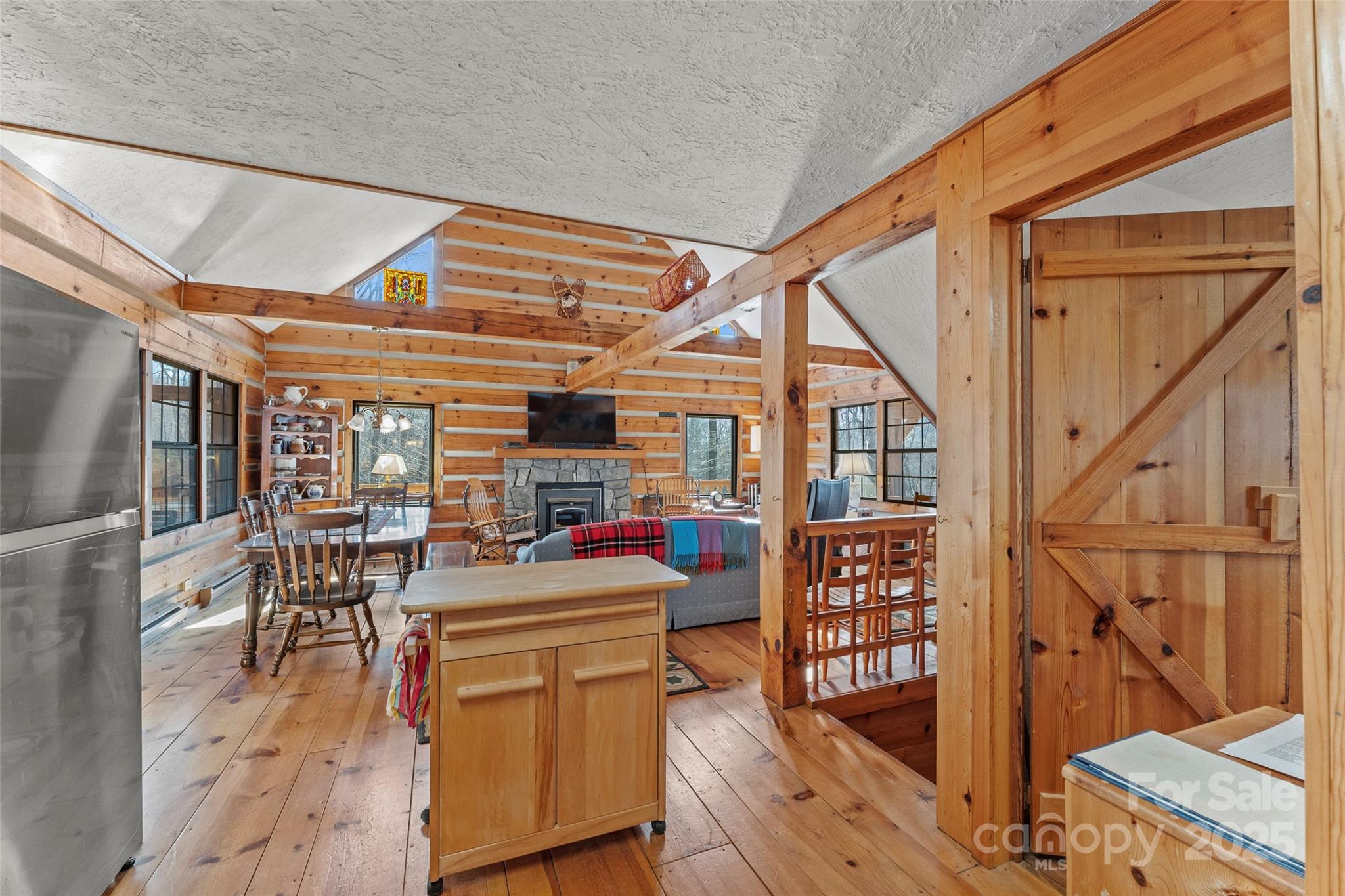 178 Tablerock Drive Property Photo 14