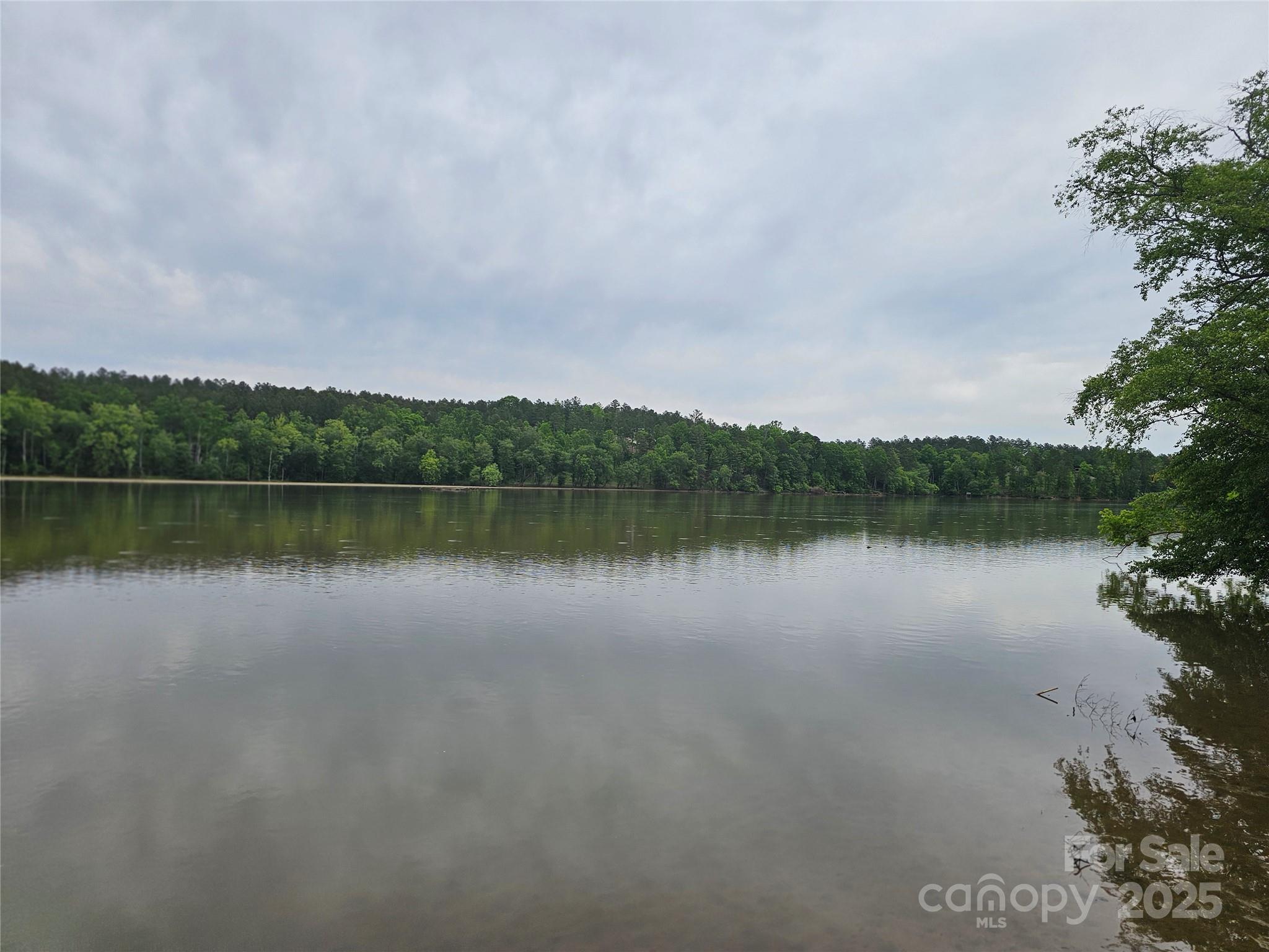 175 Edgewater Point Property Photo 21