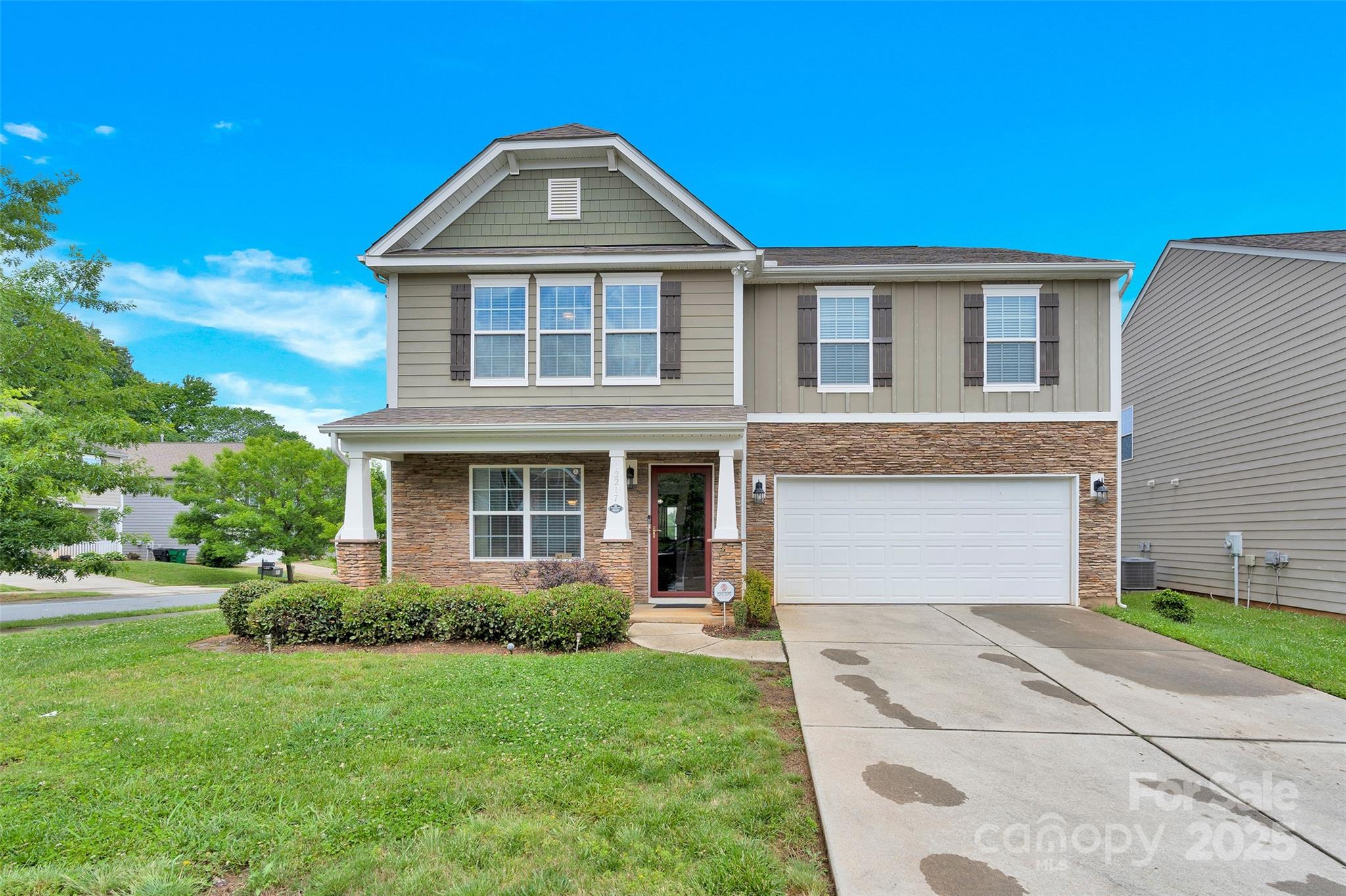 12217 Dearview Lane Property Photo 1