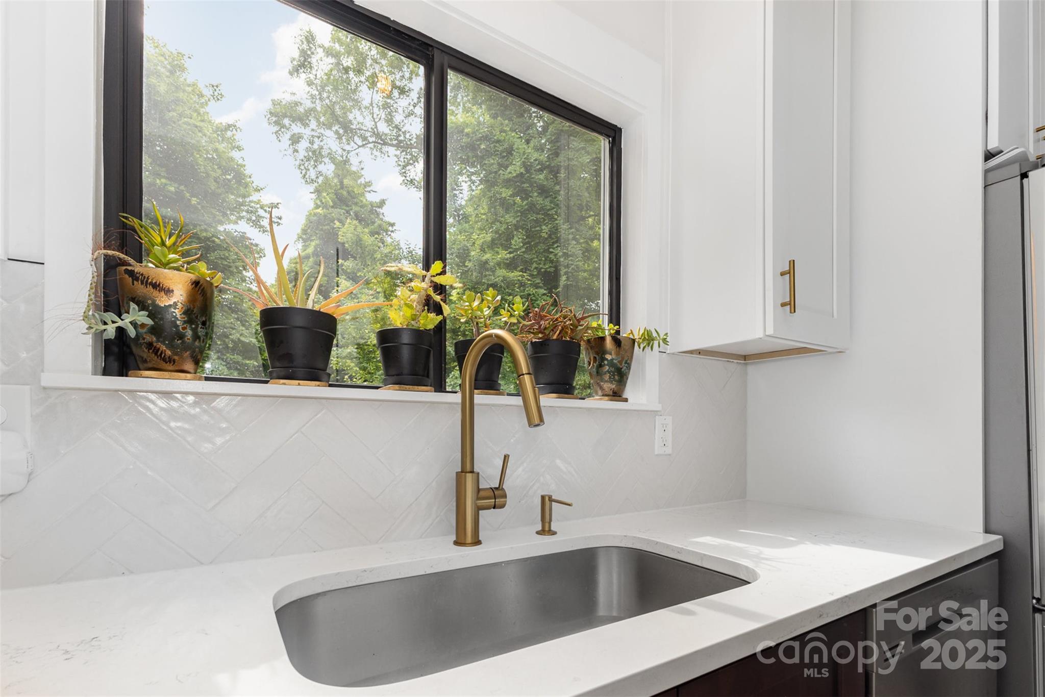 6824 Cortez Trail Property Photo 12