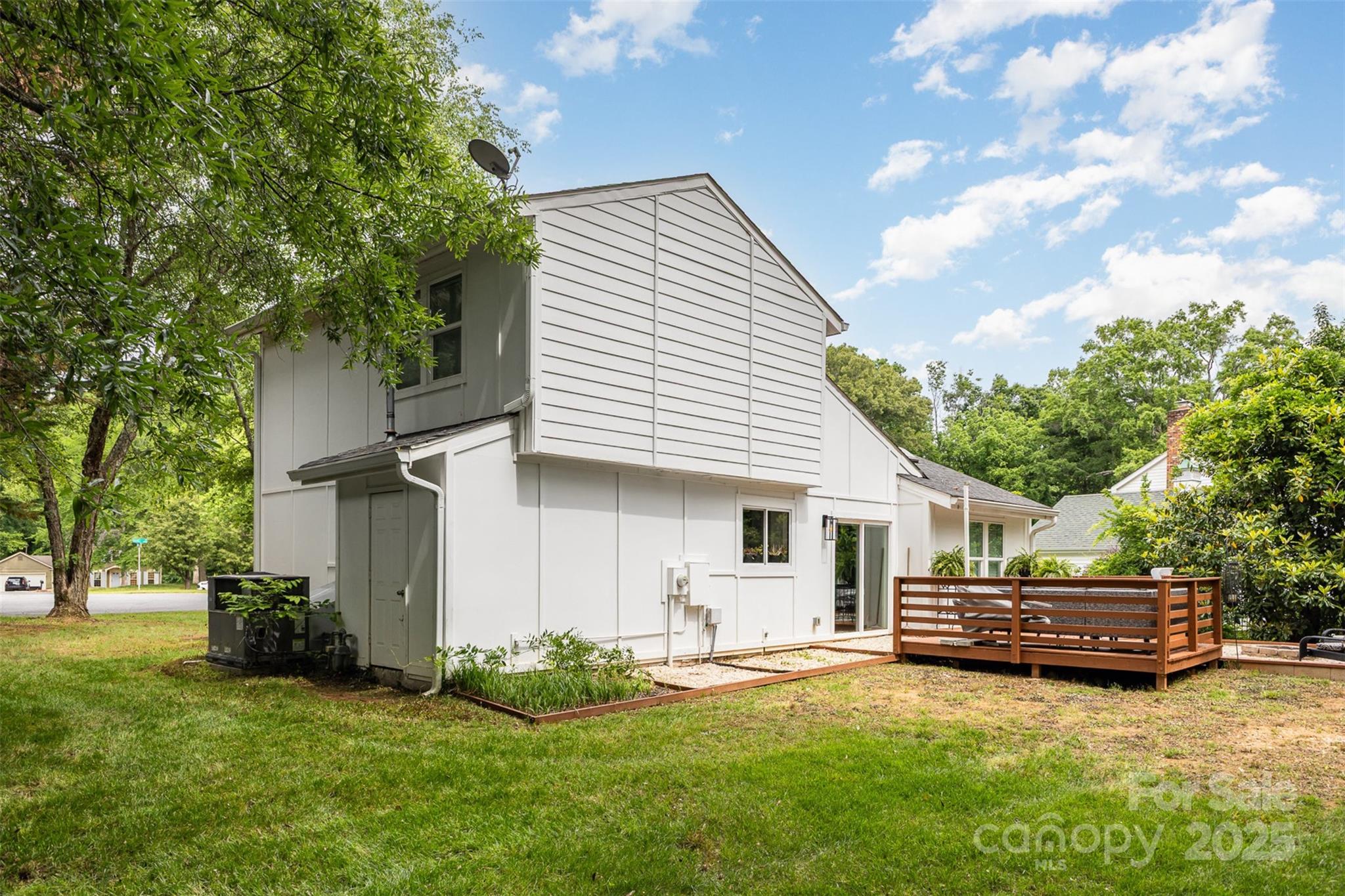 6824 Cortez Trail Property Photo 29