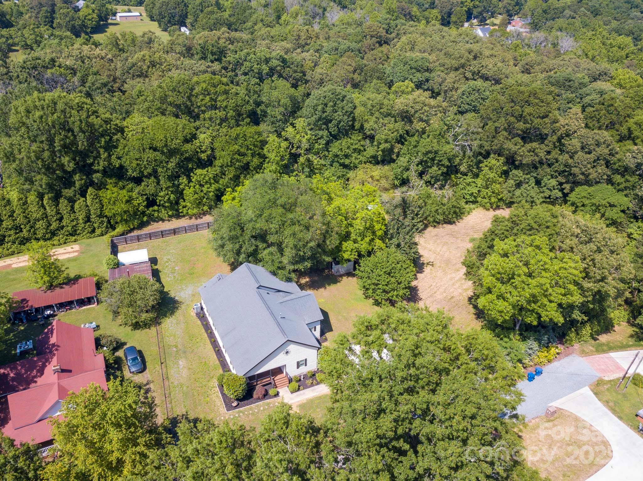 1111 Unionville Church Road Property Photo 1