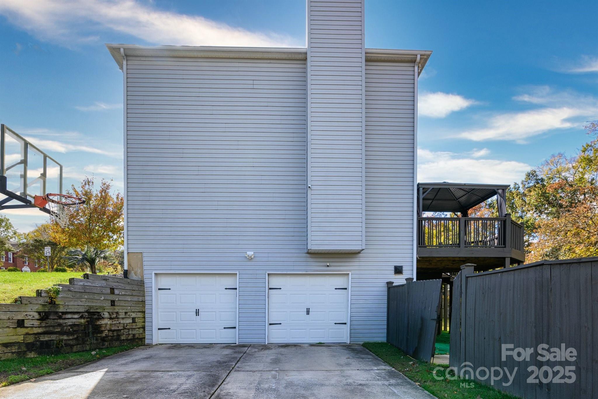 12304 Sandringham Place Property Photo 10