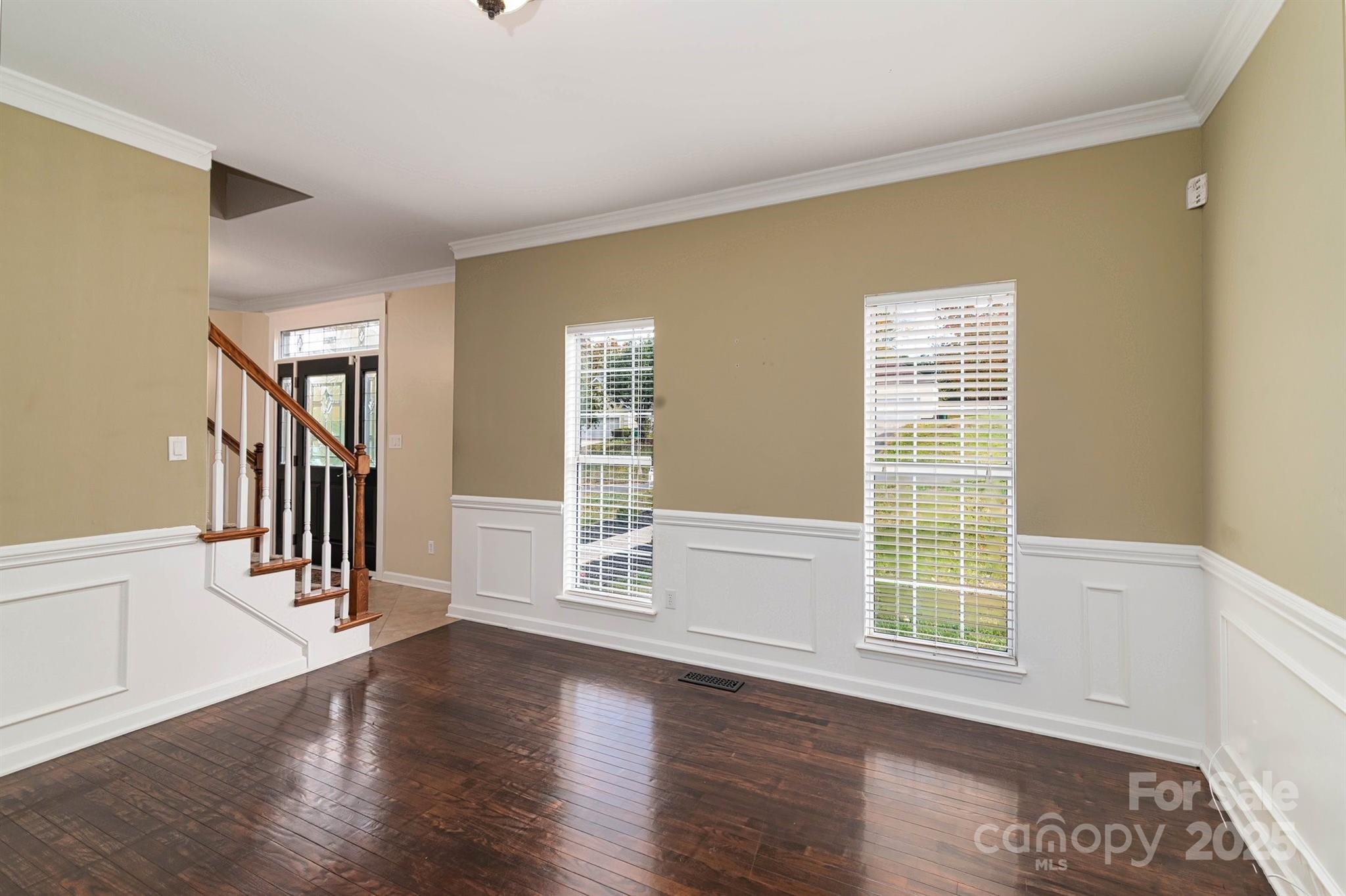 12304 Sandringham Place Property Photo 19