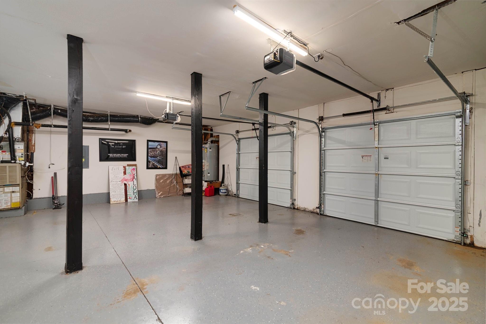 12304 Sandringham Place Property Photo 46