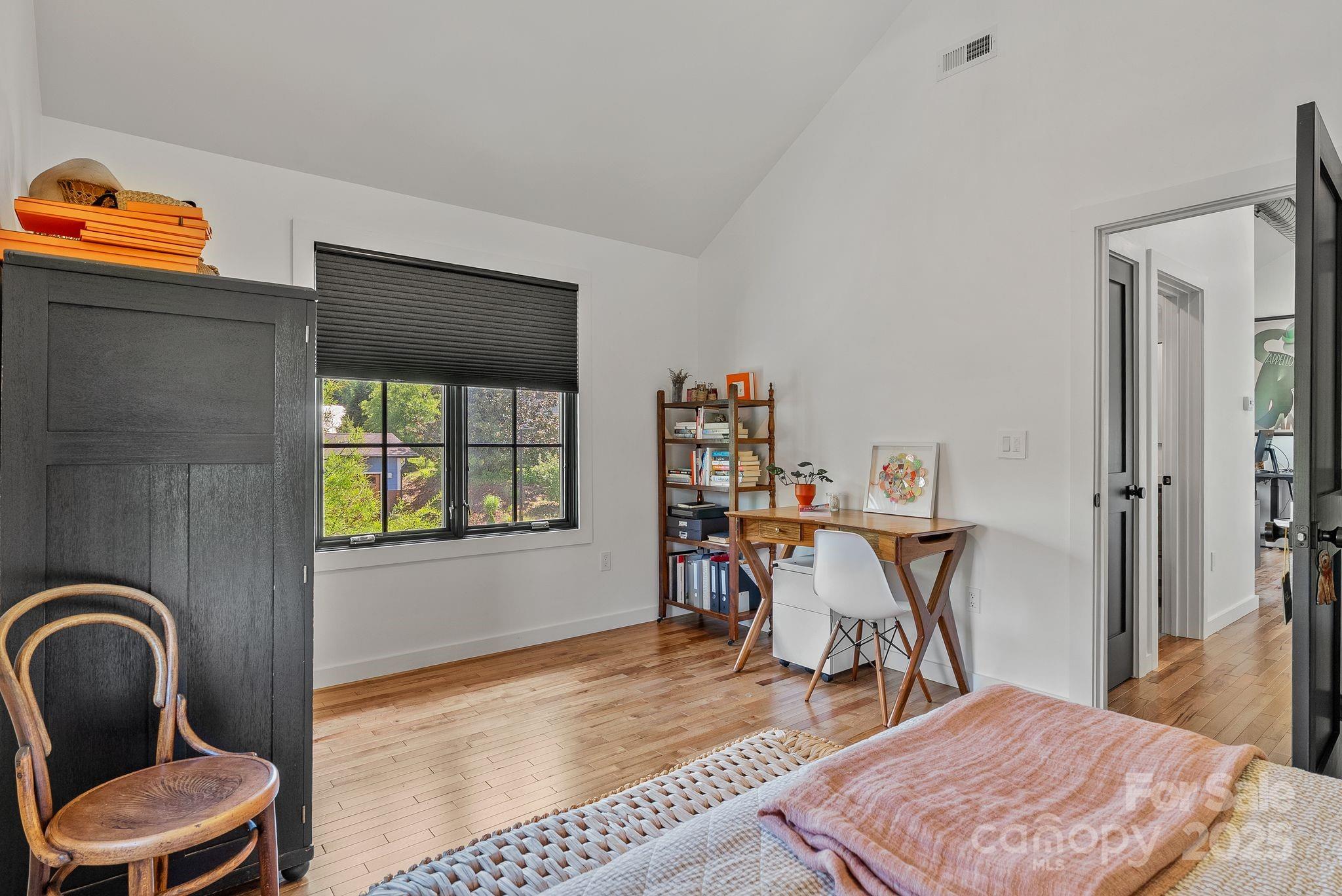 52 Malvern Walk Property Photo 24