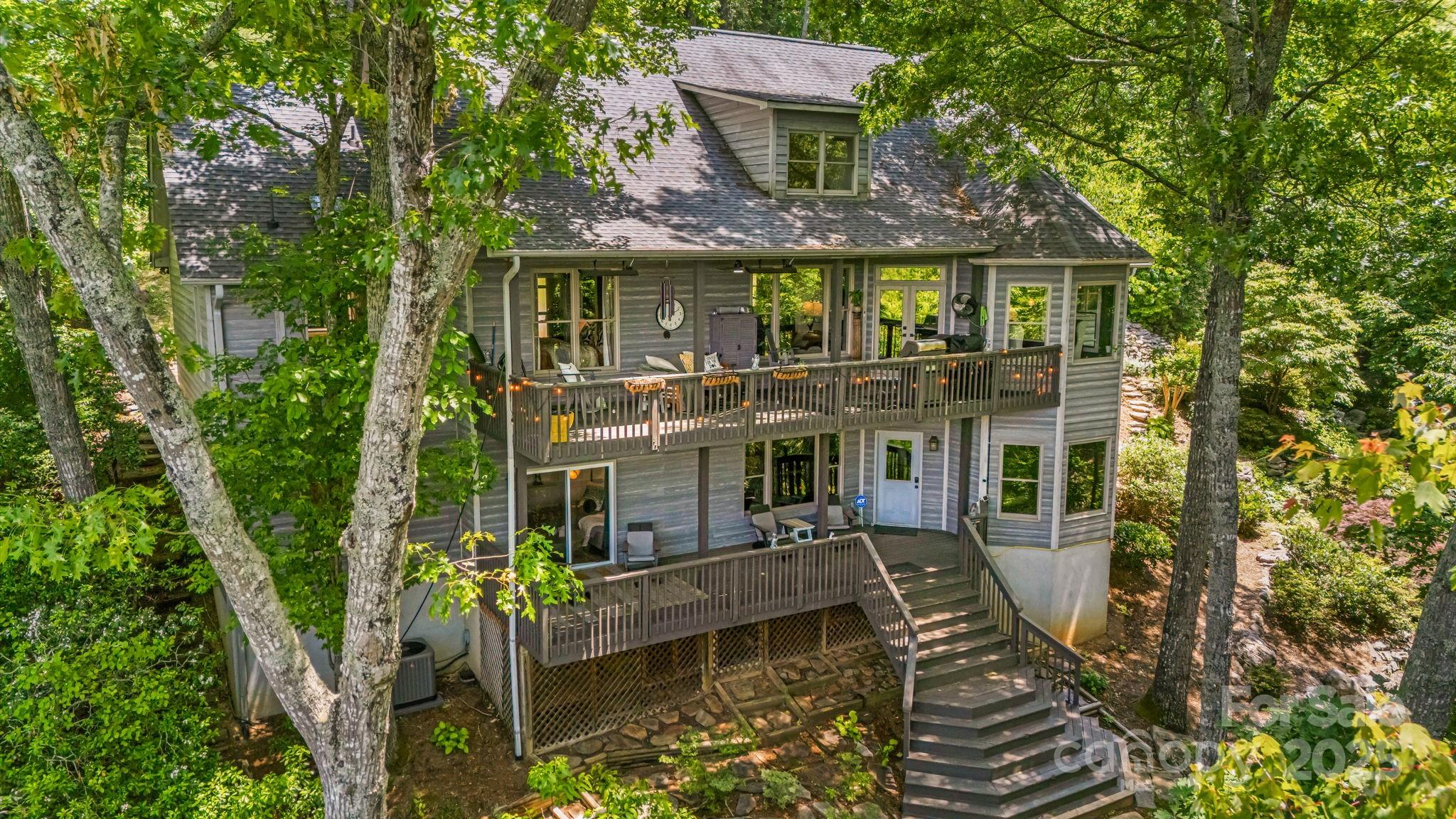 5 Saddle Ridge Property Photo 1
